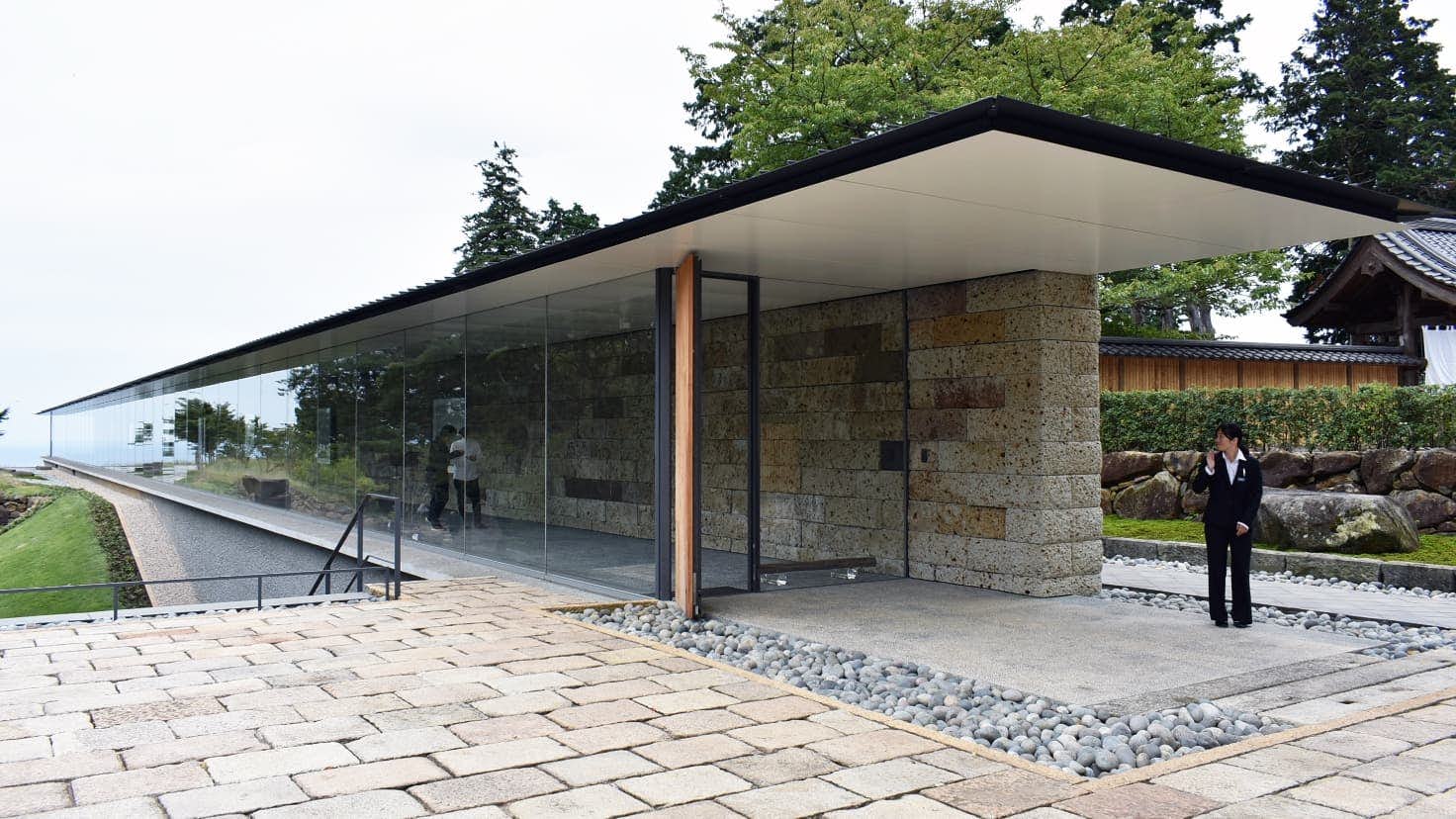 小田原文化財団 江之浦測候所