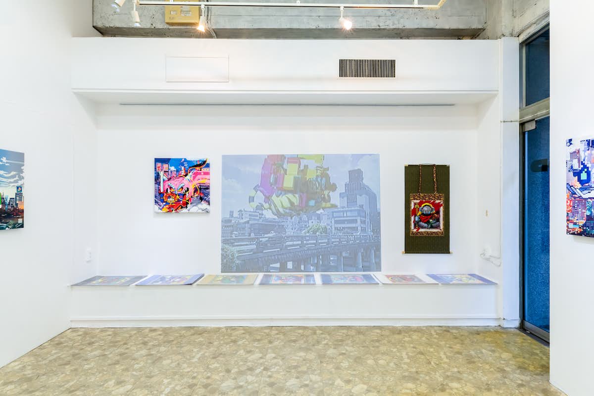 たかくらかずき個展『仮想大戦(銀)』（YOD TOKYO）｜美術手帖