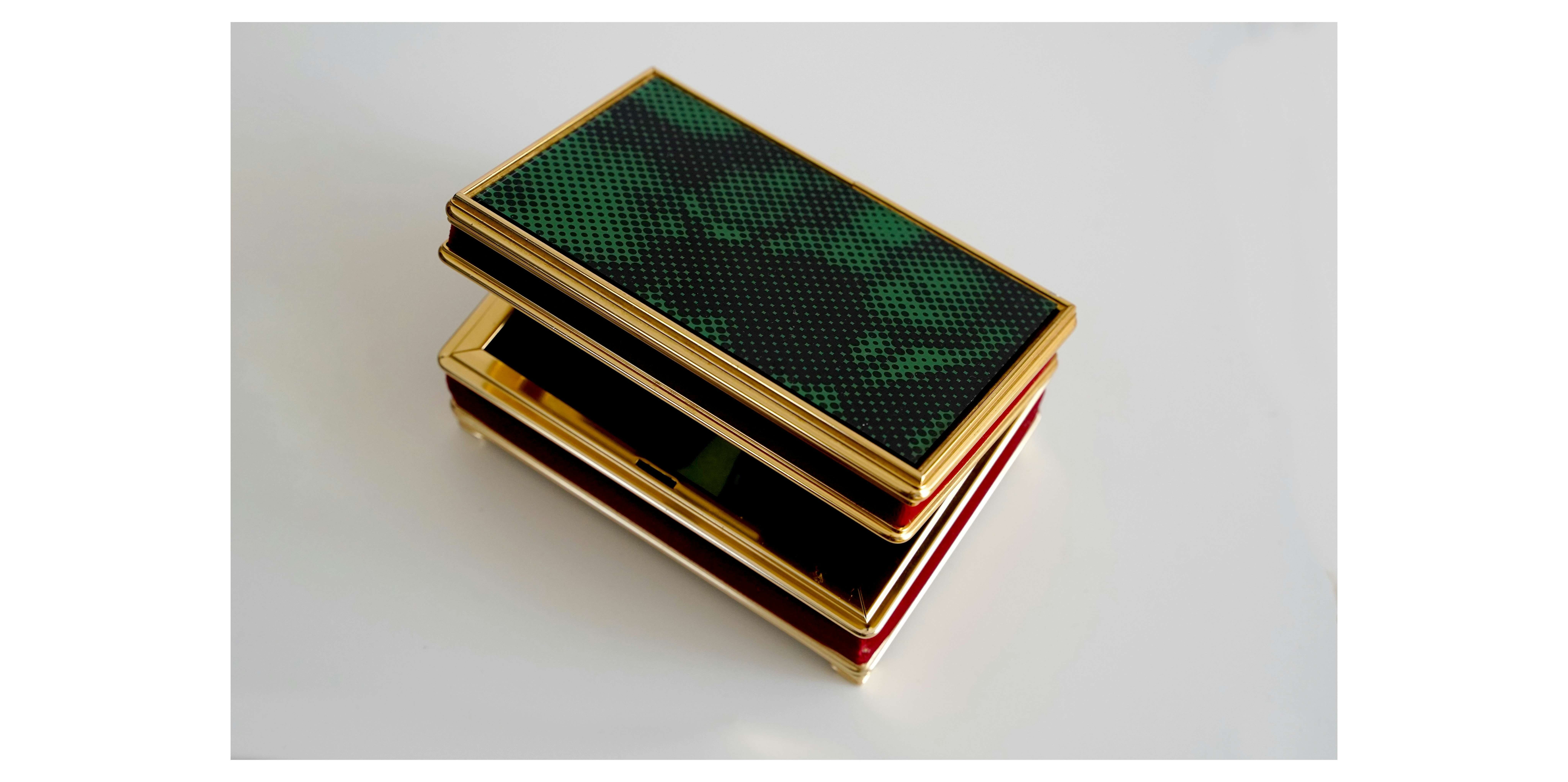 三田村光土里「20世紀のかけら」（Yu Harada）｜美術手帖