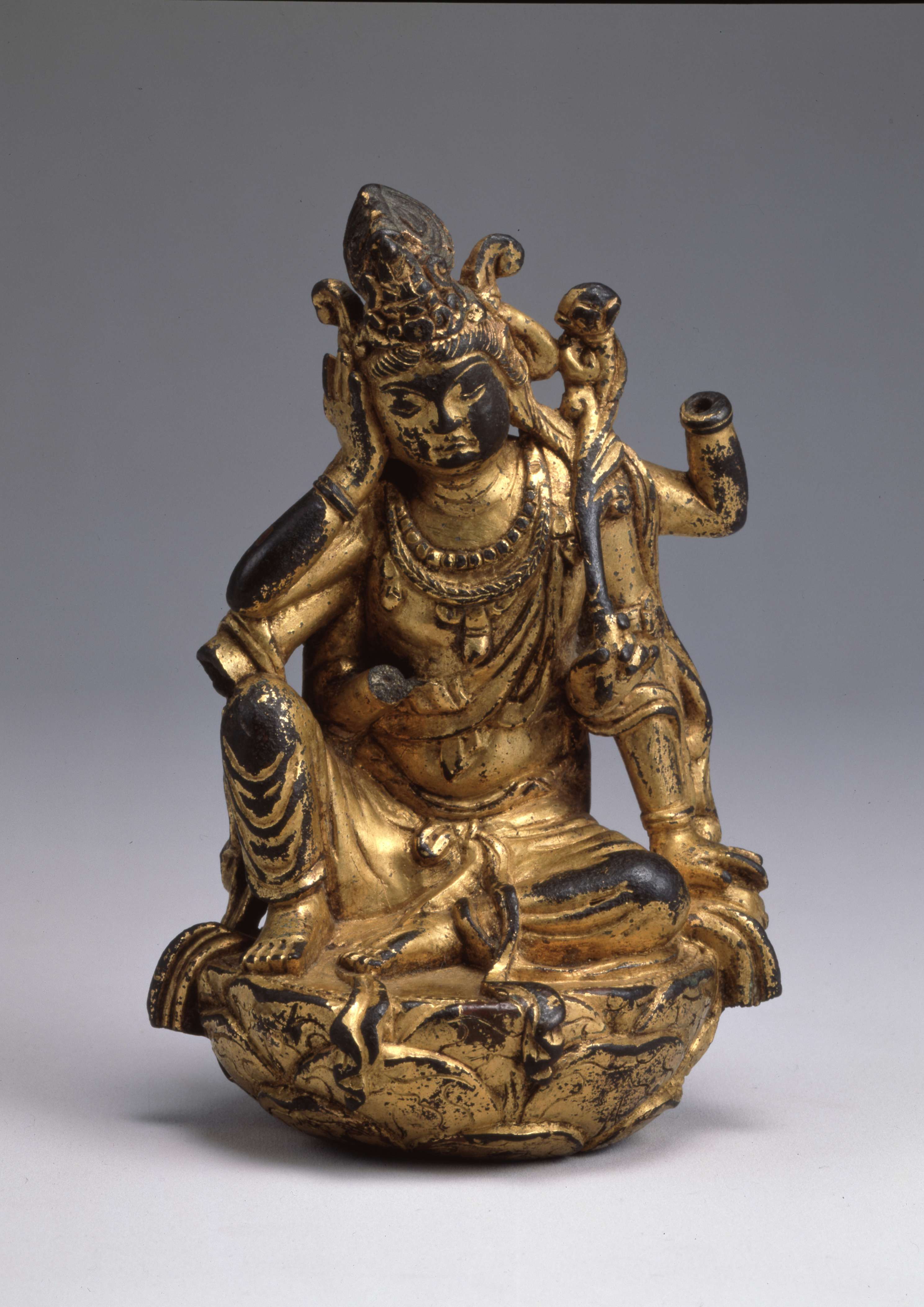 美術品/アンティーク仏教美術 古銅鍍金 弥勒菩薩像 仏像 置物 D R3324