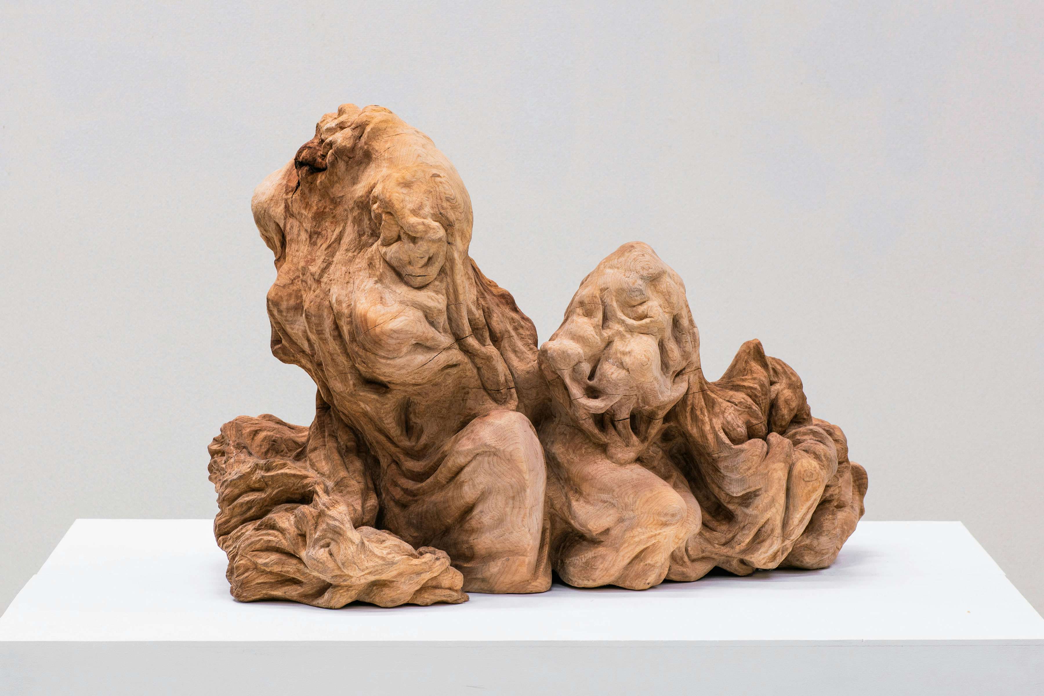 七搦綾乃「rainbows edge」（アートギャラリーミヤウチ）｜美術手帖