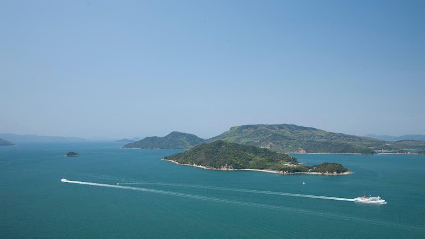 瀬戸内国際芸術祭19 直島 豊島 女木島 男木島 小豆島 大島 犬島ほか 美術手帖 瀬戸内国際芸術祭19 直島 豊島 女木島 男木島 小豆島 大島 犬島ほか 美術手帖