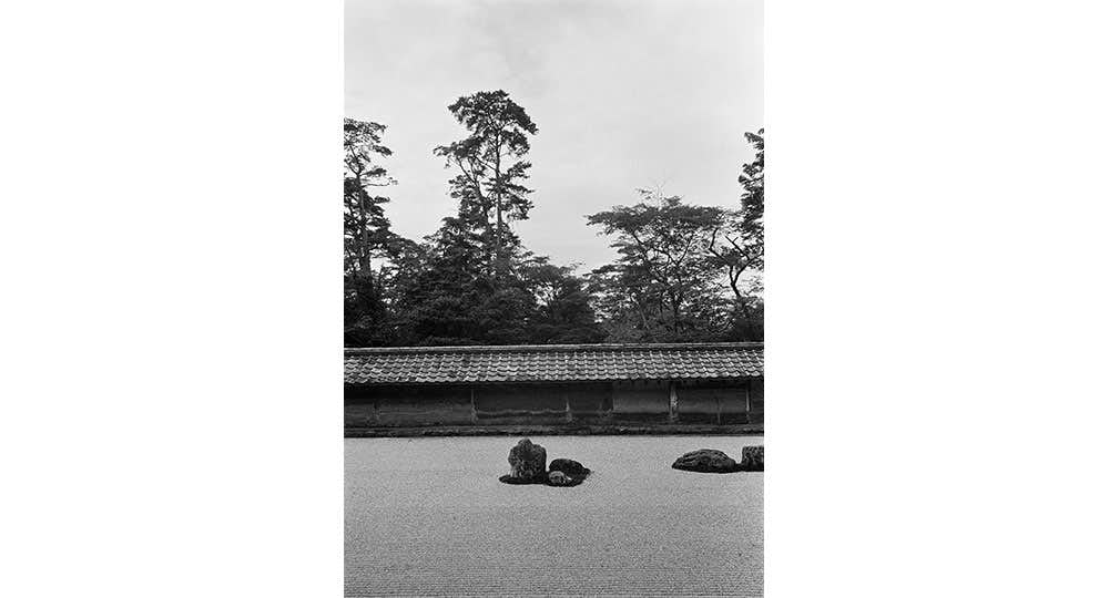 ノルウェー文化歴史博物館収蔵作家 岡本流生 『小枝』木版画　岡本よし美 Amazon.co.jp: ノルウェー文化歴史博物館収蔵作家 岡本流生