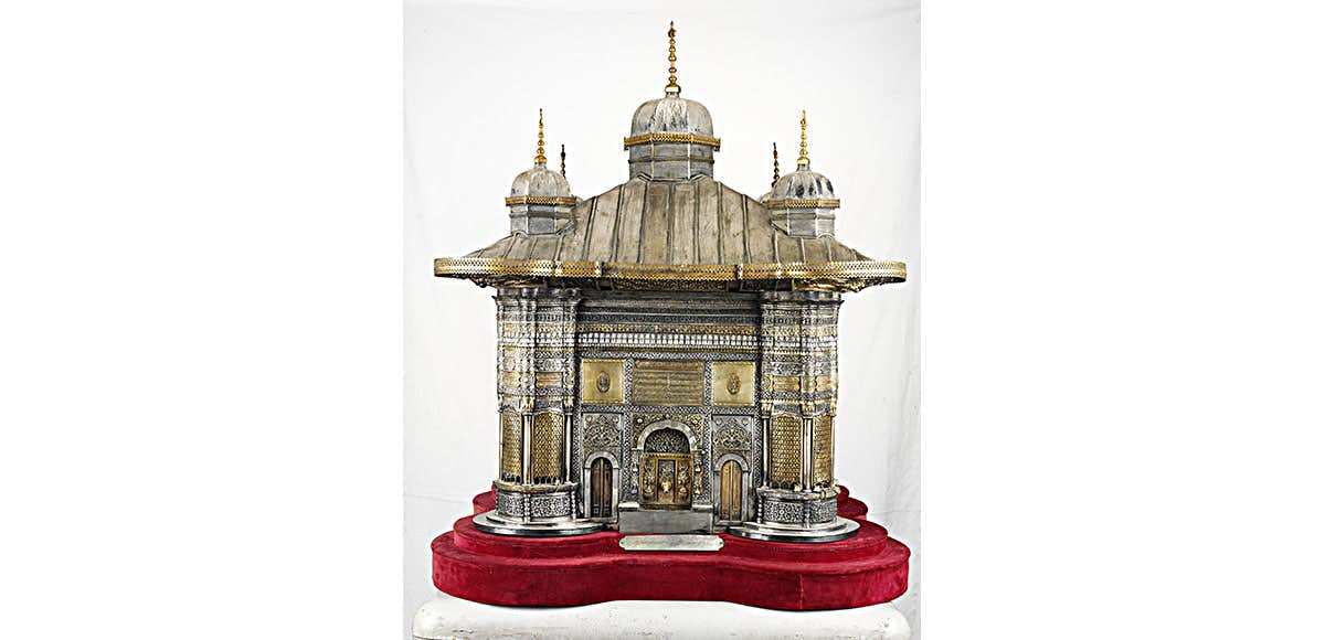トルコ至宝展 チューリップの宮殿 トプカプの美（京都国立近代美術館