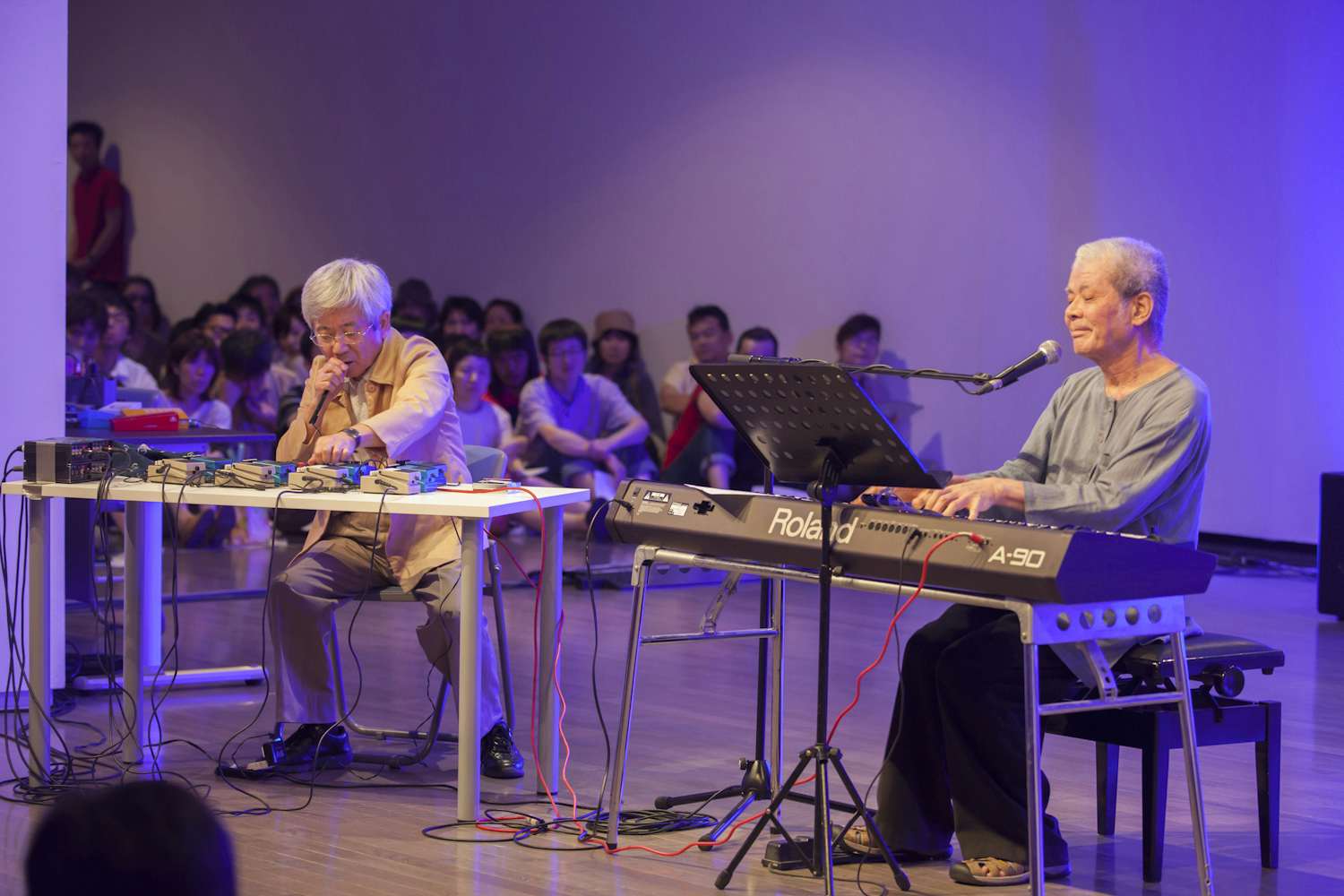 小杉武久の19 Hall Egg Farm 360 Jingumae Uplink 渋谷 美術手帖 小杉武久の19 Hall Egg Farm 360 Jingumae Uplink 渋谷 美術手帖