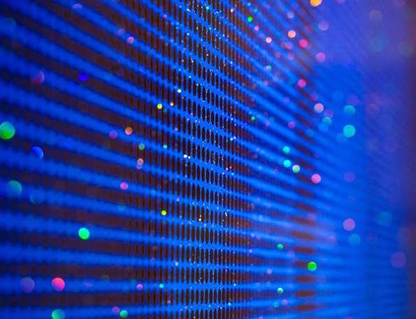 菊池遼「OUTLINES」（EUKARYOTE）｜美術手帖