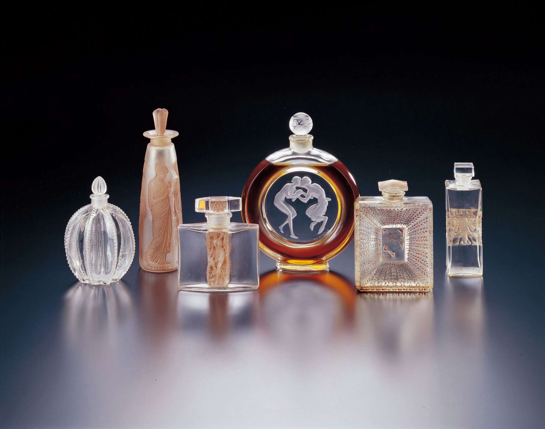 ルネ・ラリック 香水瓶 写真集「Lalique Perfume Bottles」 直売最安