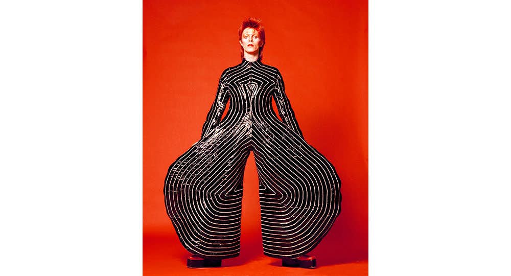 鋤田正義｜美術手帖