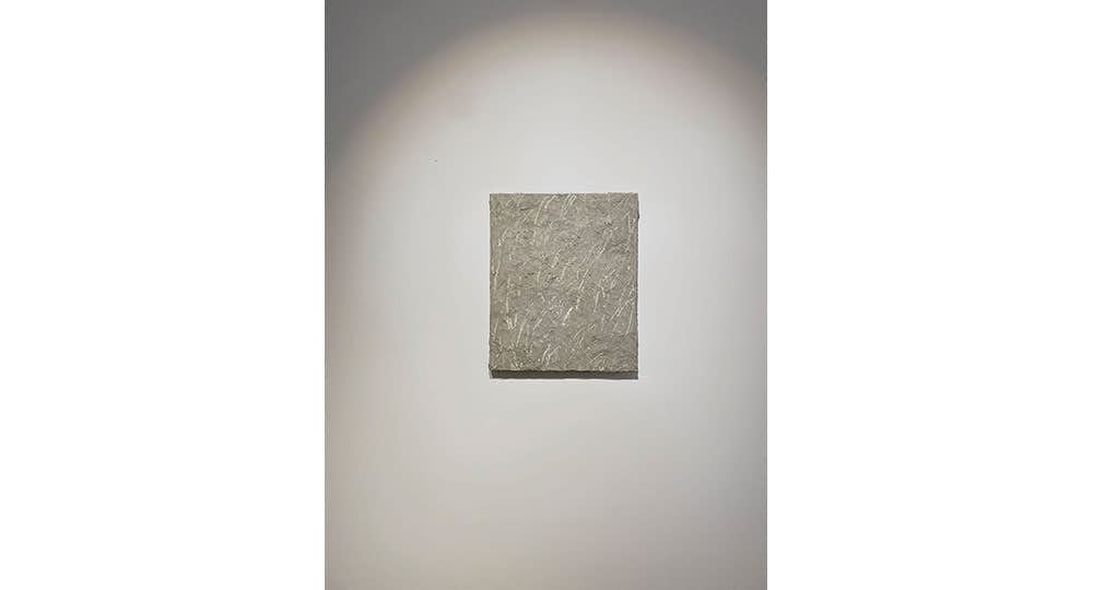 とまる 黒谷和紙作家 ハタノワタル展（gallery ON THE HILL