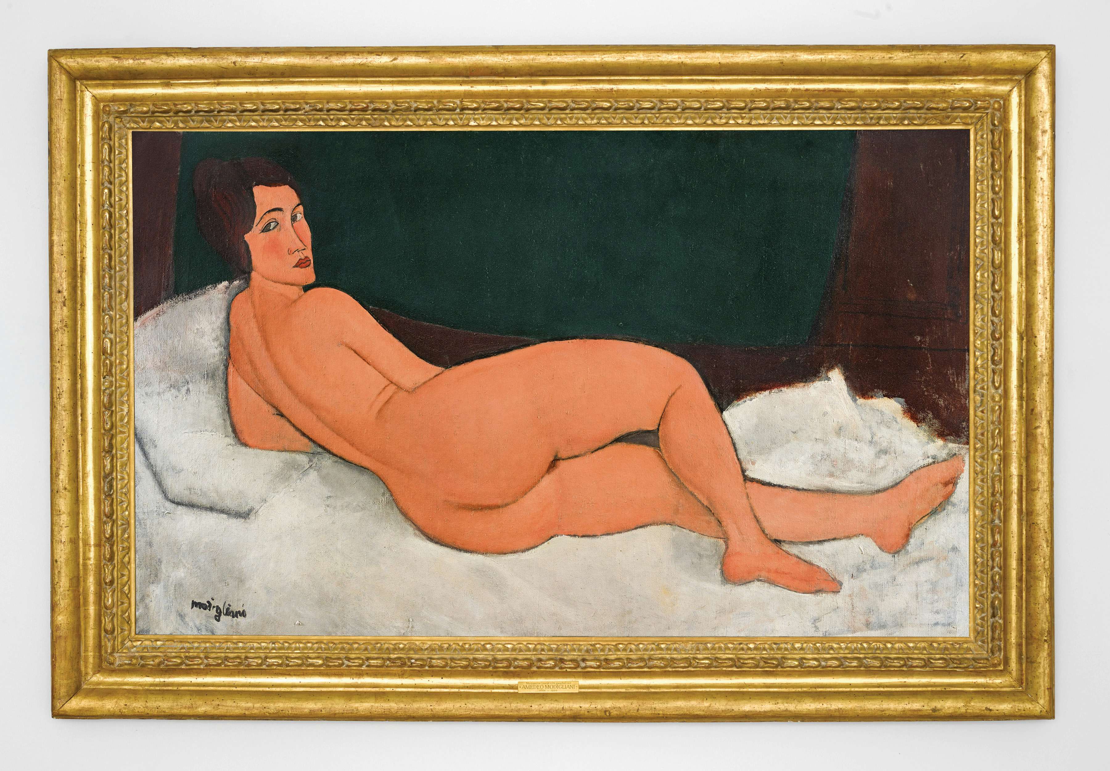 モディリアーニの《横たわる裸婦》、約170億円で落札。 サザビースの 