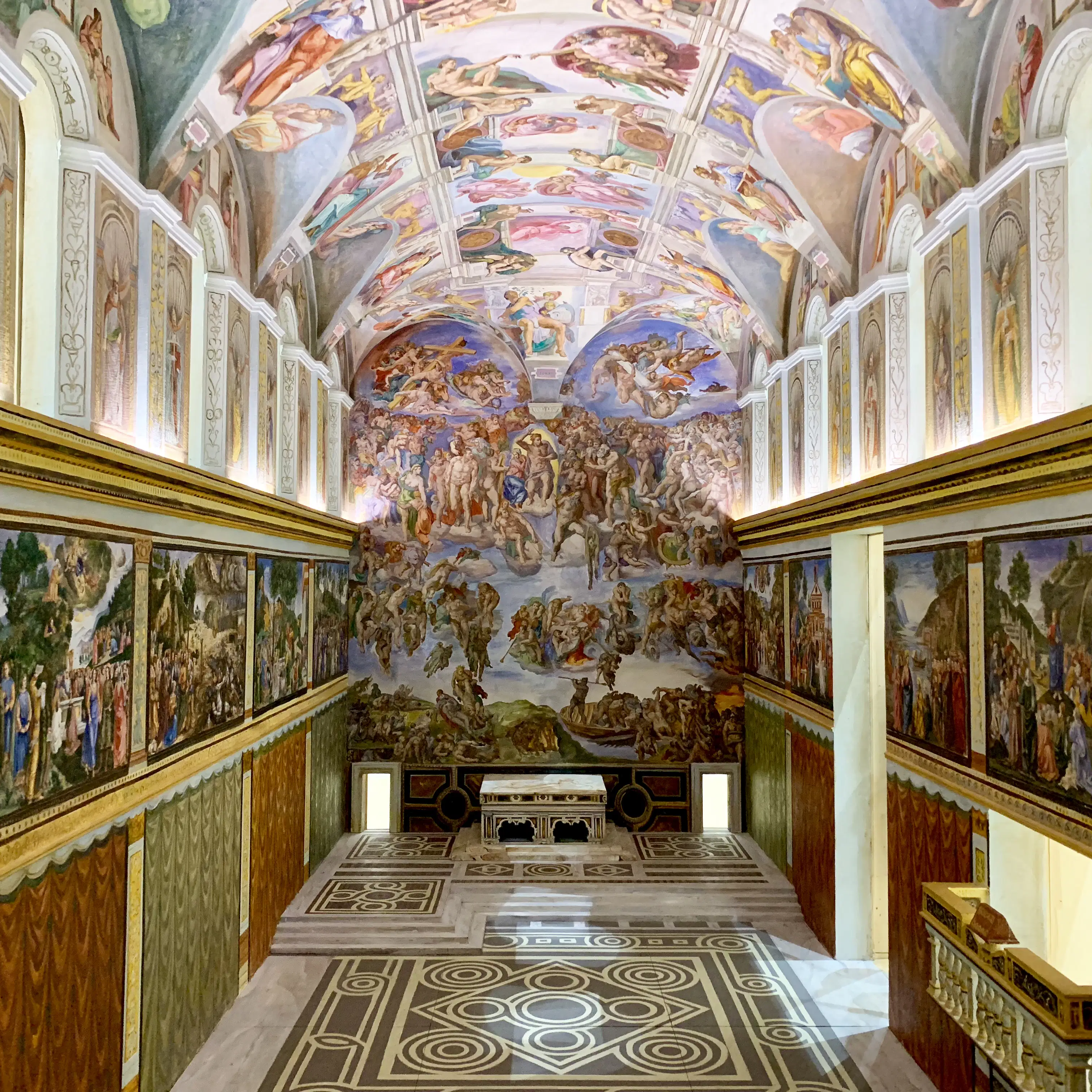 村上隆からマウリツィオ カテランまで 上海で見るべき展覧会ベスト5 美術手帖 村上隆からマウリツィオ カテランまで 上海で見るべき展覧会ベスト5 美術手帖