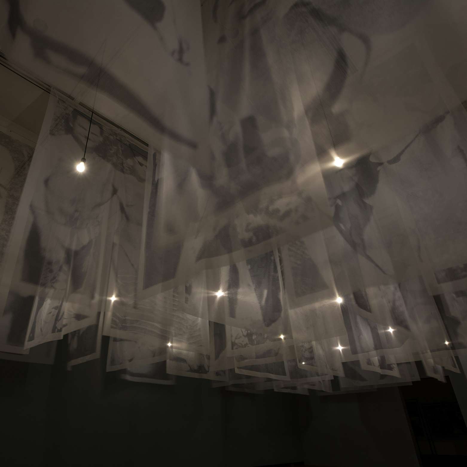 サミュエル ベケットから見るボルタンスキーの 生 多木陽介評 クリスチャン ボルタンスキー Lifetime 展 美術手帖 サミュエル ベケットから見るボルタンスキーの 生 多木陽介評 クリスチャン ボルタンスキー Lifetime 展 美術手帖