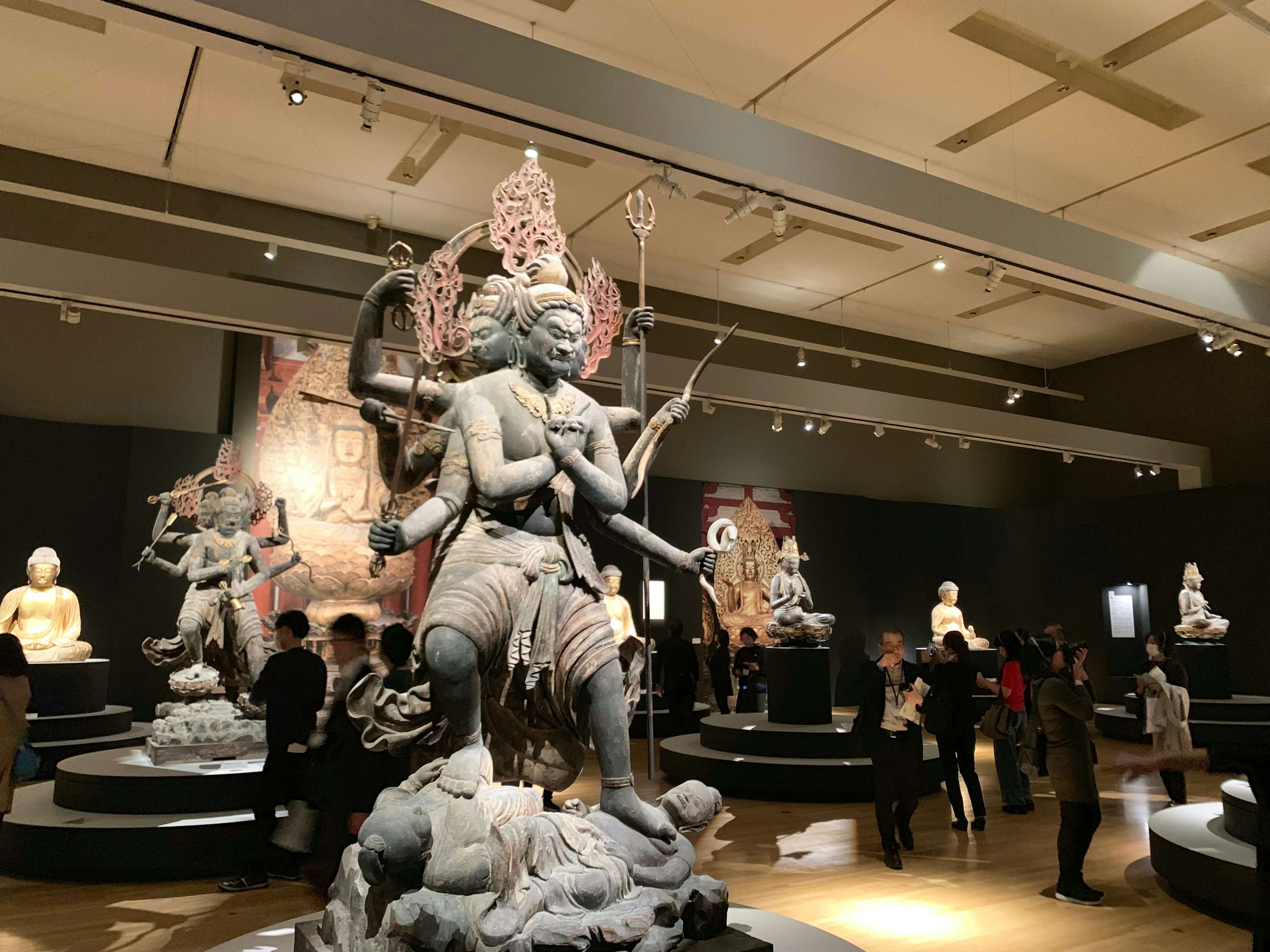 名宝を全方位度から堪能。東京国立博物館で国宝 東寺－空海と仏像