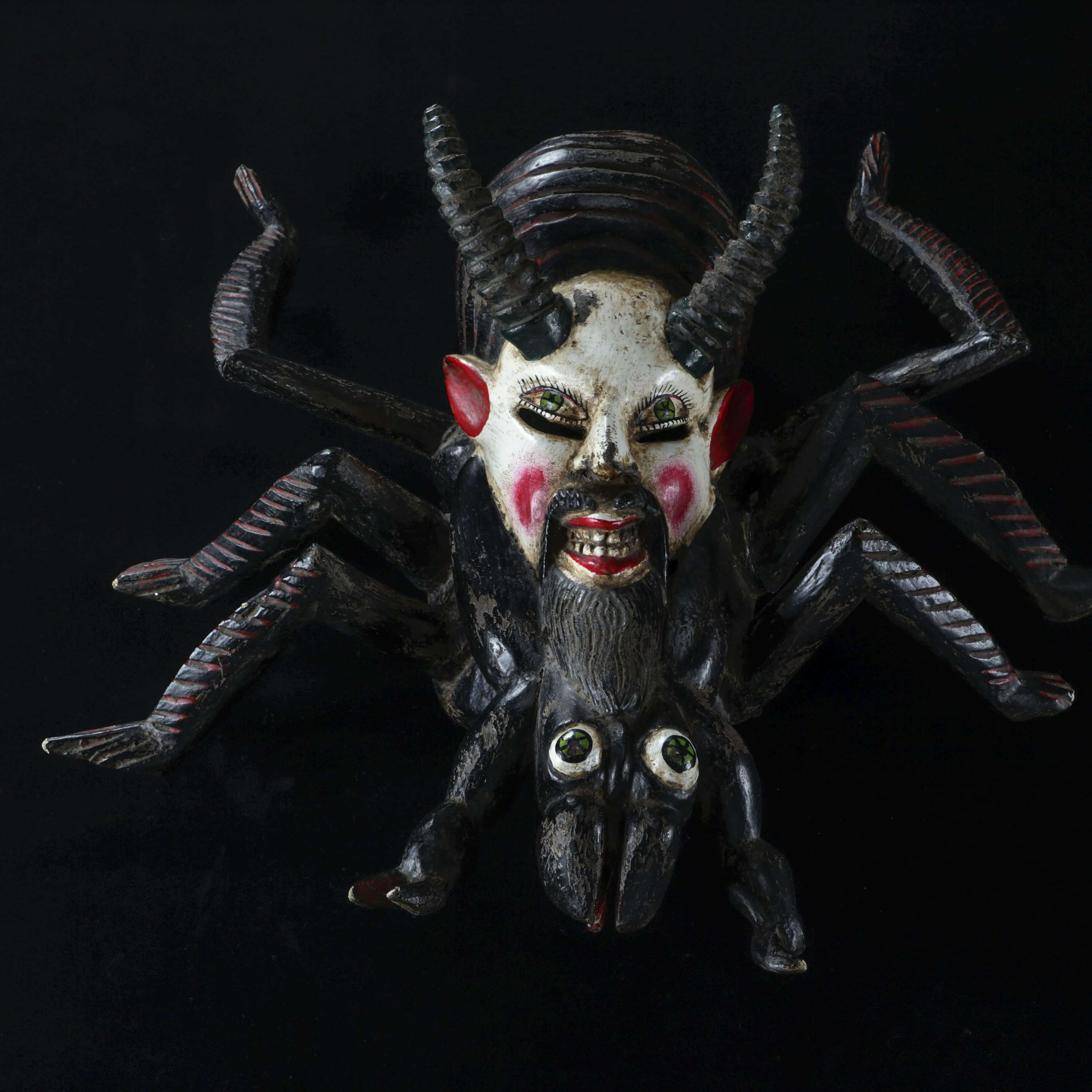 世界の霊獣 幻獣 怪獣が一堂に 国立民族学博物館で特別展 驚異と怪異 想像界の生きものたち が開催 美術手帖 世界の霊獣 幻獣 怪獣が一堂に 国立民族学博物館で特別展 驚異と怪異 想像界の生きものたち が開催 美術手帖