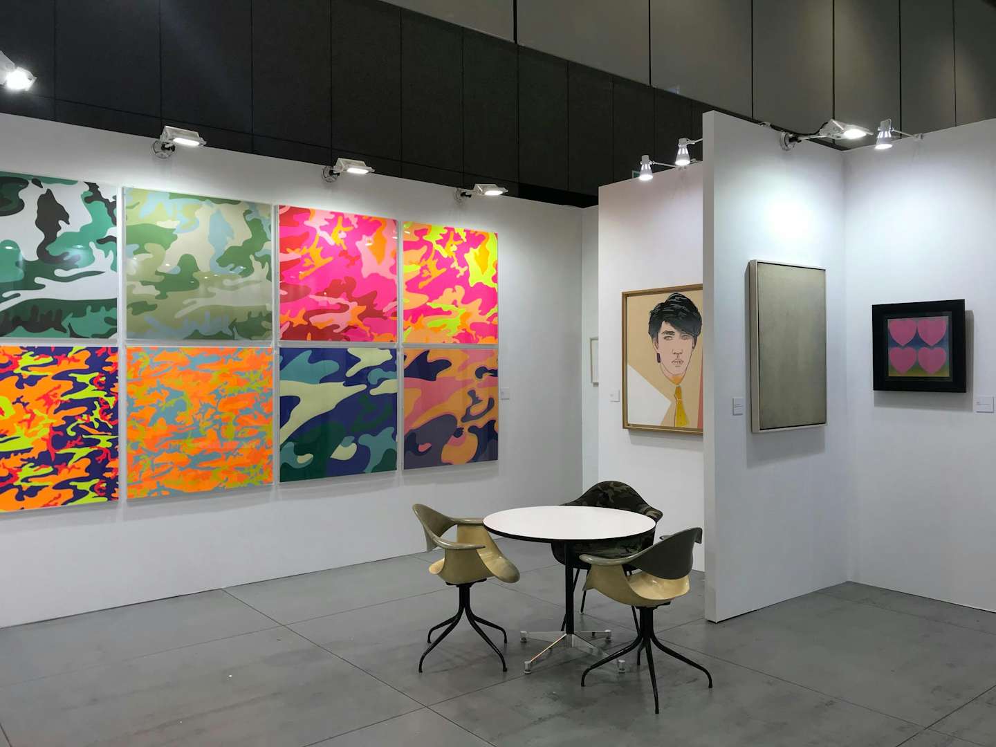 アーティストとともにマーケットを見つめる Gallery Target 水野桂一 岡本智子インタビュー 美術手帖