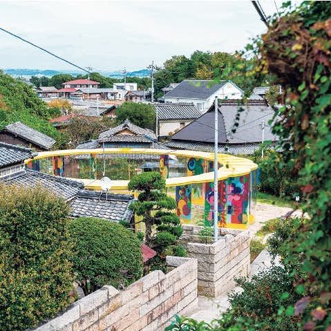 この秋 訪れたいアートスポット 非日常の島である ベネッセアートサイト直島 美術手帖 この秋 訪れたいアートスポット 非日常の島である ベネッセアートサイト直島 美術手帖