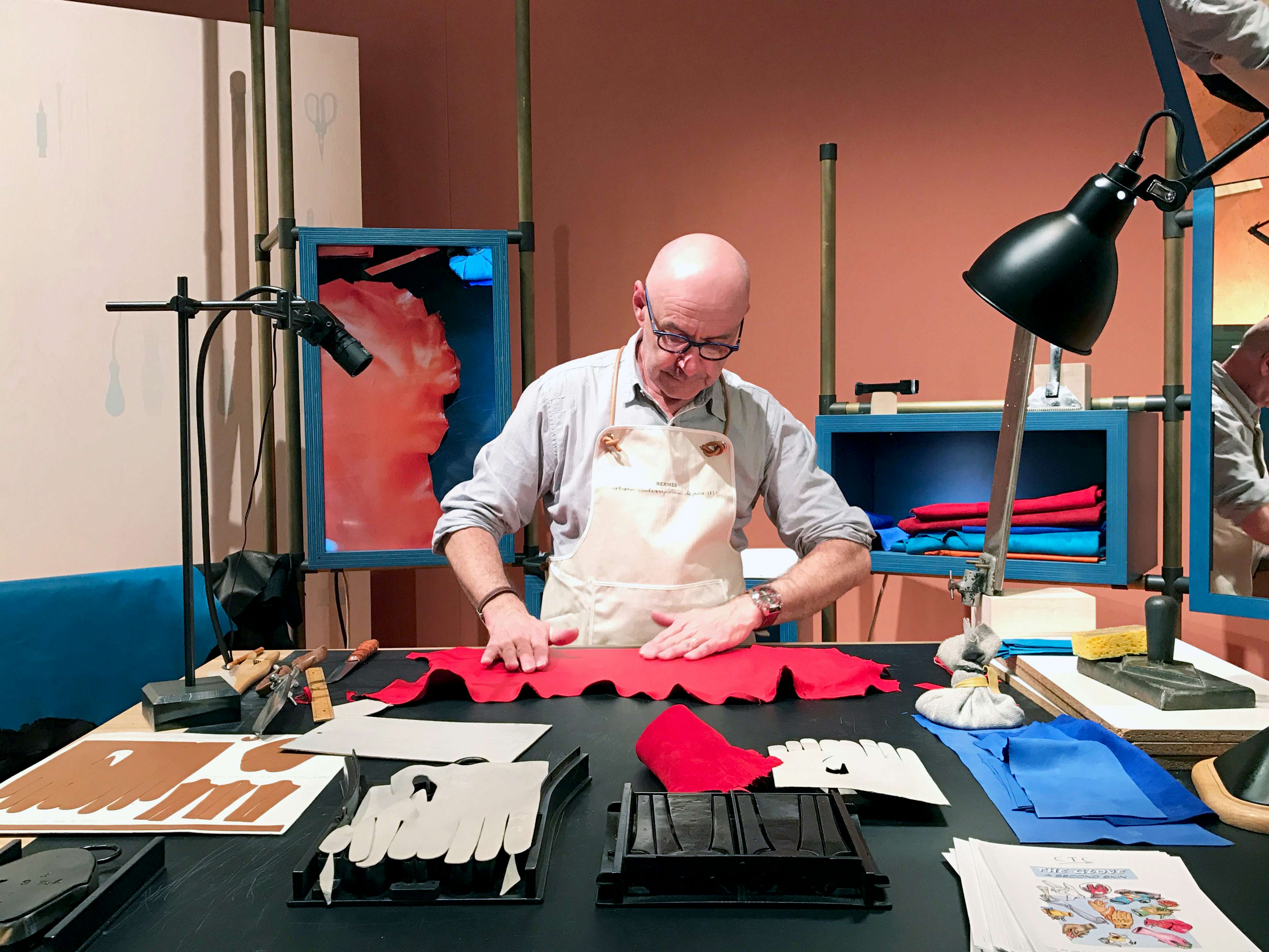 パリから職人がやってくる! 「エルメスの手しごと」展が 東京初開催 パリから職人がやってくる! 「エルメスの手しごと」展が 東京初開催