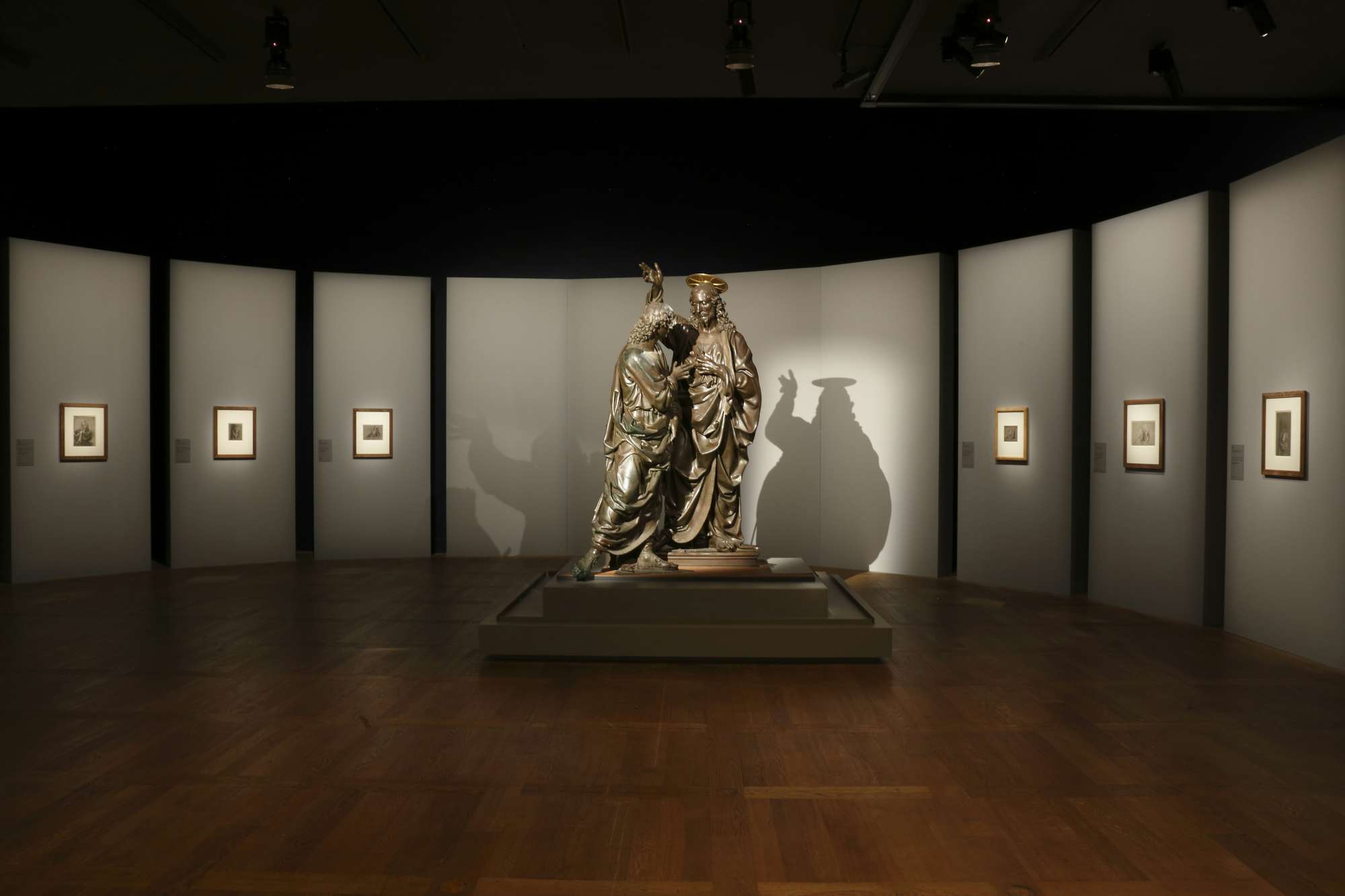 ルーヴル美術館のレオナルド・ダ・ヴィンチ展をスクリーンで ルーヴル美術館のレオナルド・ダ・ヴィンチ展をスクリーンで