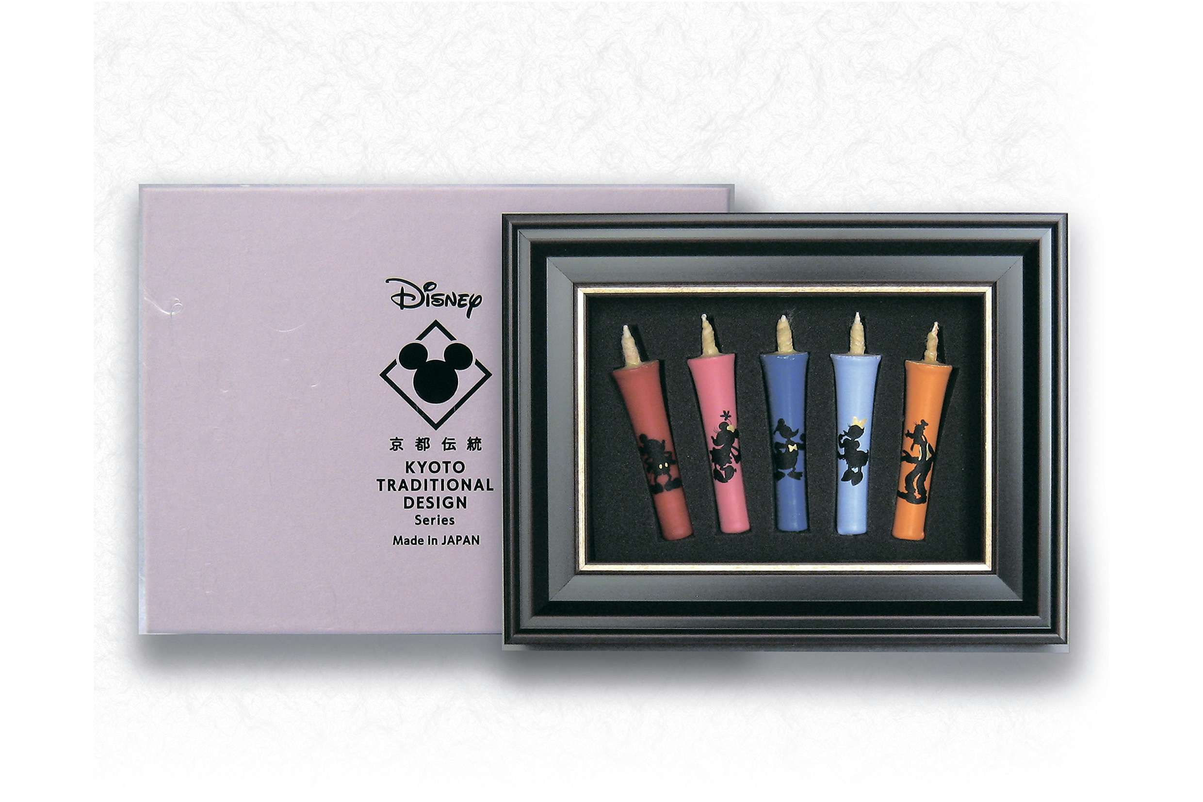 ディズニーキャラクターと京都伝統工芸が出会う 14社による作品の展示会が京都伝統産業ミュージアムで開催 画像ギャラリー 5 6 美術手帖 ディズニーキャラクターと京都伝統工芸が出会う 14社による作品の展示会が京都伝統産業ミュージアムで開催 画像ギャラリー 5 6 美術手帖