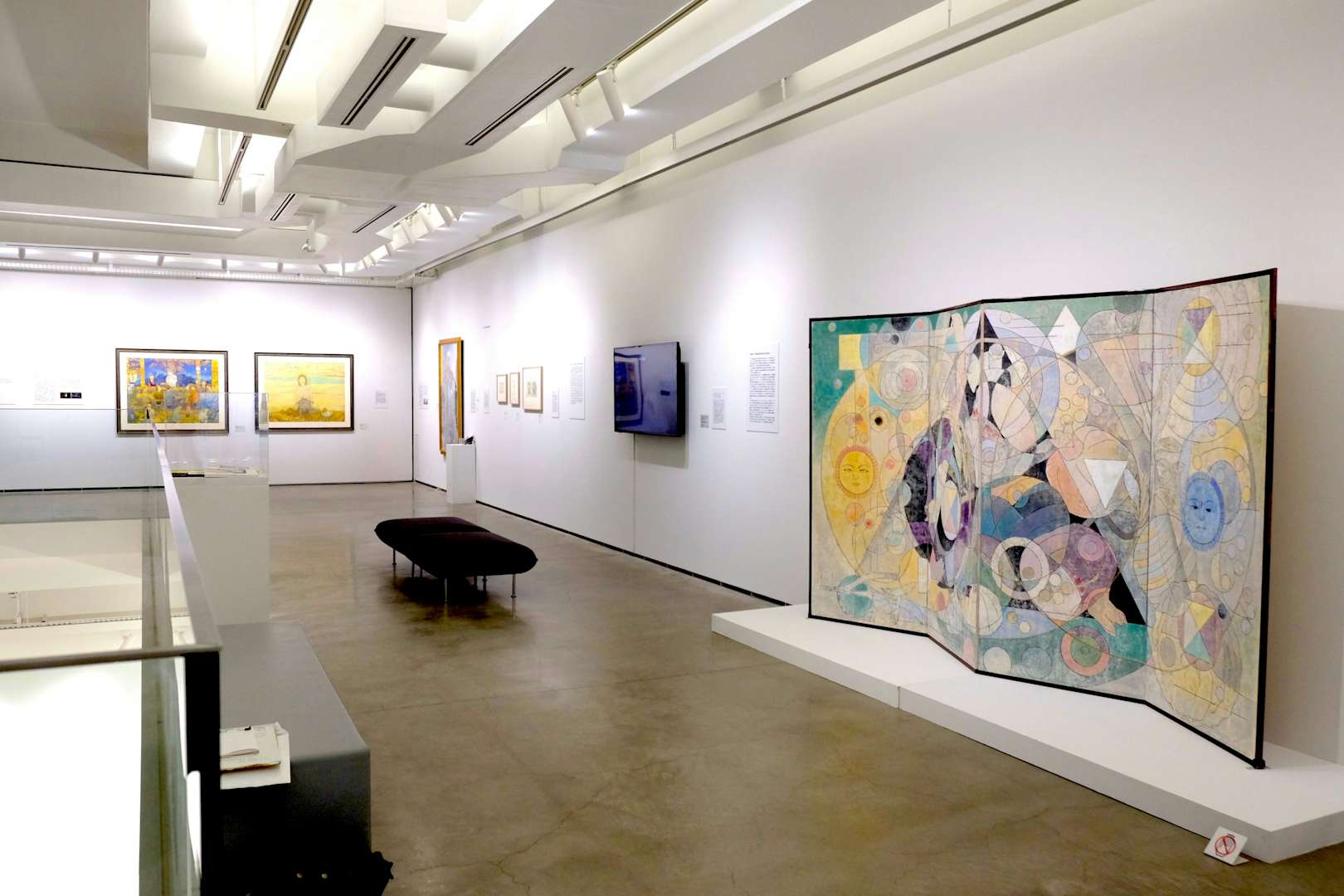 休館していたアーツ前橋が再開 新収蔵作品展2021 で立ち返る館の理念 美術手帖