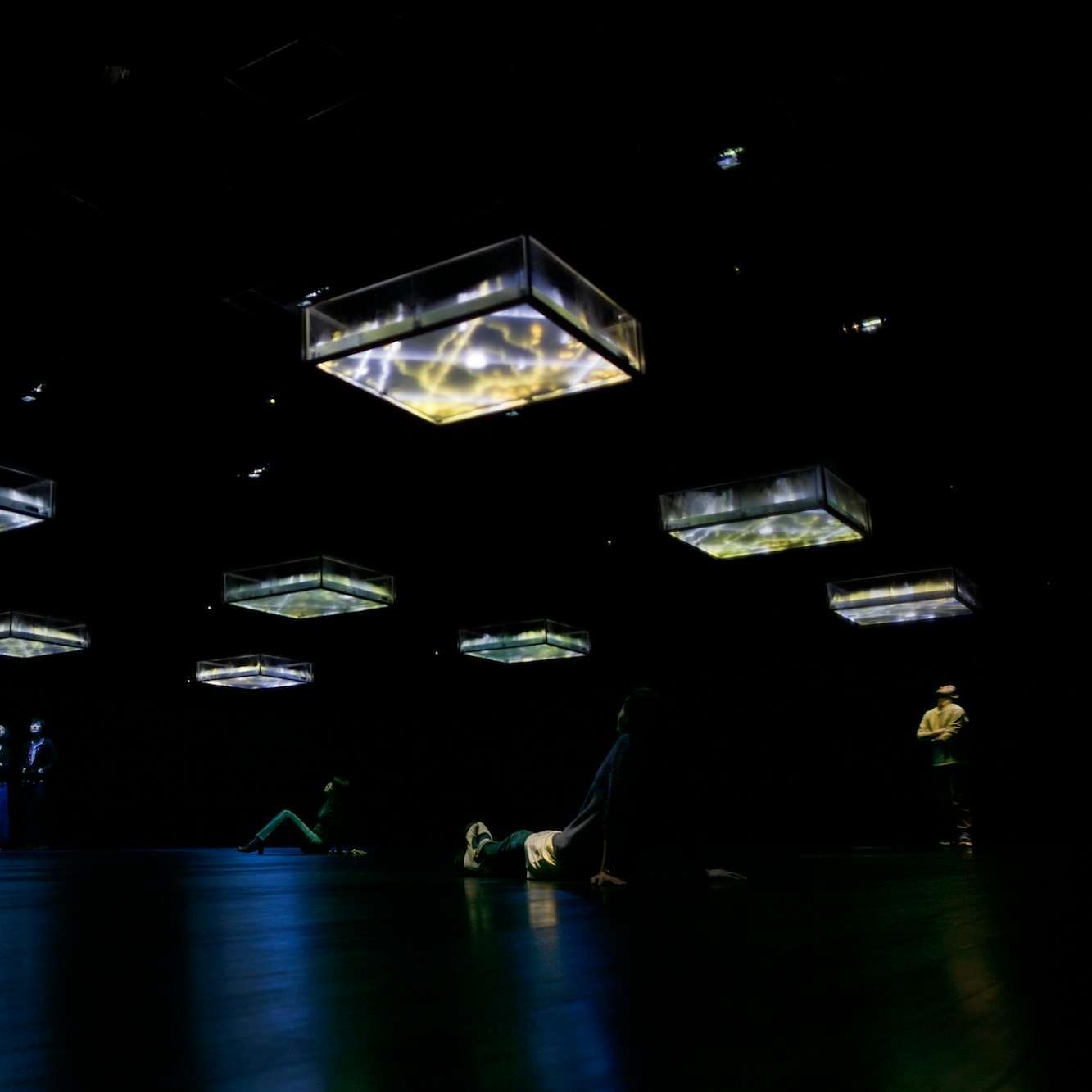 坂本龍一と高谷史郎による展覧会 Art Environment Life 21 がycamと常栄寺で開催 自然や環境との同期を体感 美術手帖 坂本龍一と高谷史郎による展覧会 Art Environment Life 21 がycamと常栄寺で開催 自然や環境との同期を体感 美術手帖