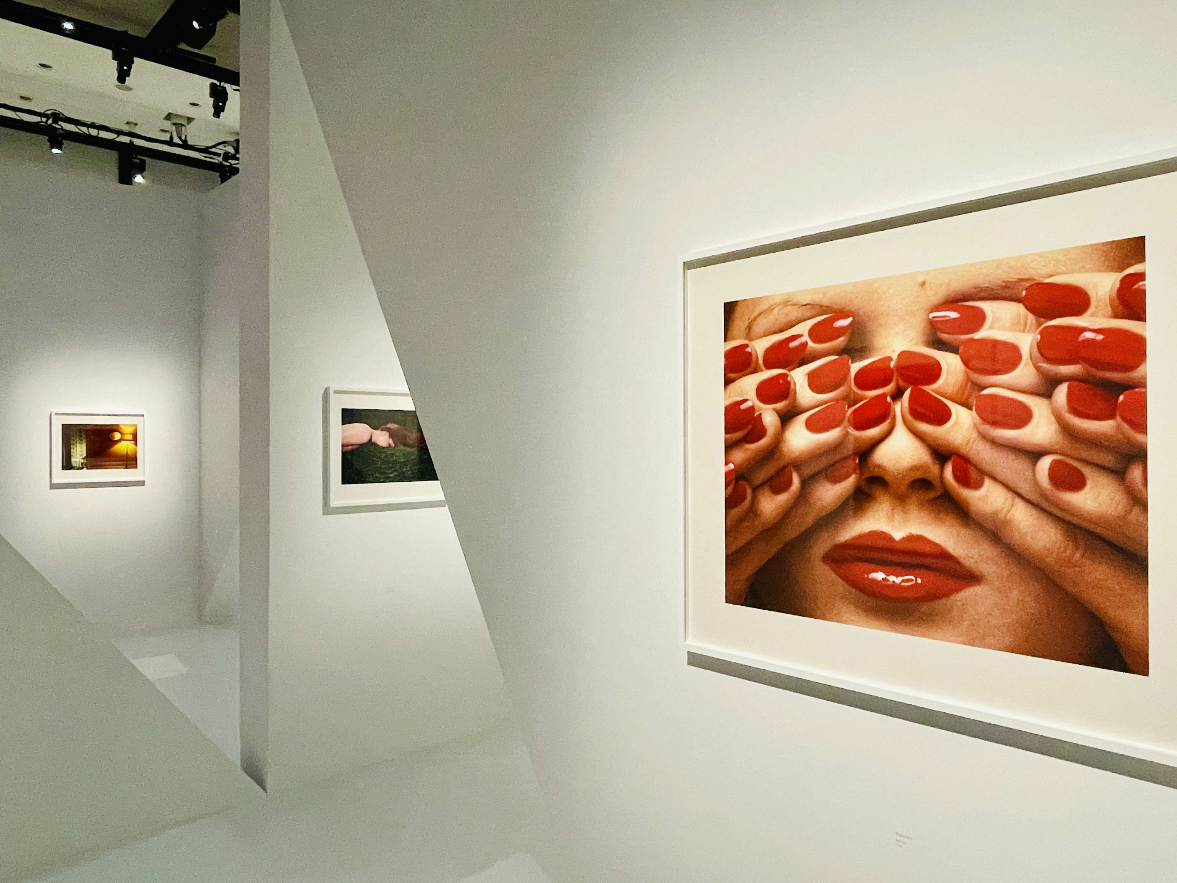 ギィ・ブルダン写真展 図録 | nate-hospital.com ギィ・ブルダン写真展 図録 | nate-hospital.com