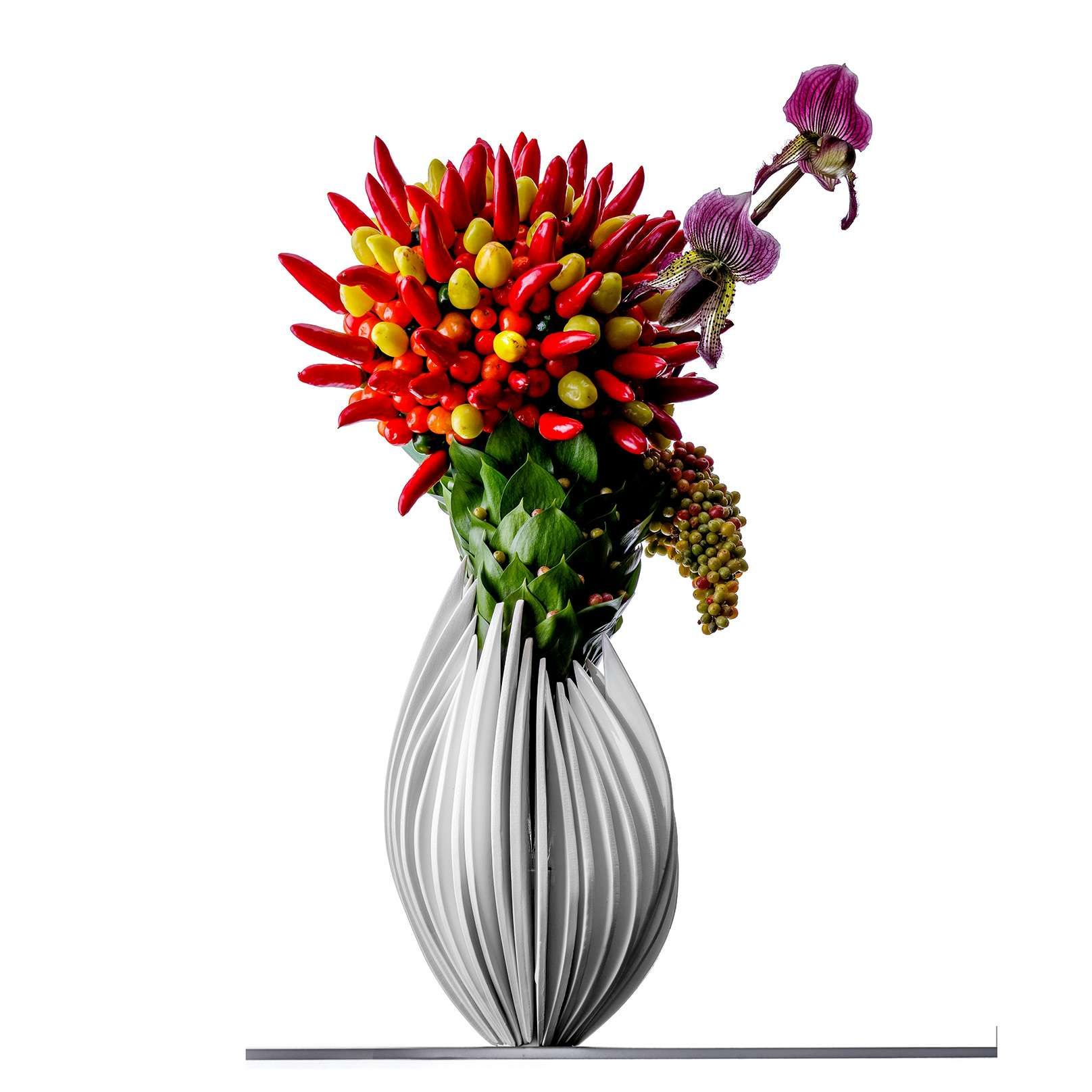 ニコライ バーグマンと陶芸家 建築家の奈良祐希がコラボ 展覧会 Japandi Na を開催へ 美術手帖 ニコライ バーグマンと陶芸家 建築家の奈良祐希がコラボ 展覧会 Japandi Na を開催へ 美術手帖