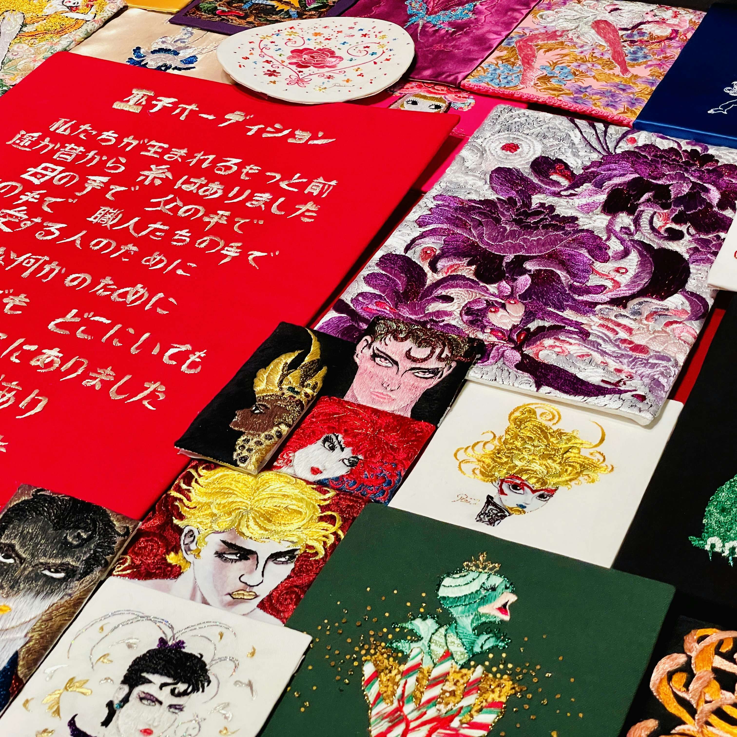 第25回taro賞は吉元れい花に決定 史上初の刺繍作家 美術手帖 第25回taro賞は吉元れい花に決定 史上初の刺繍作家 美術手帖