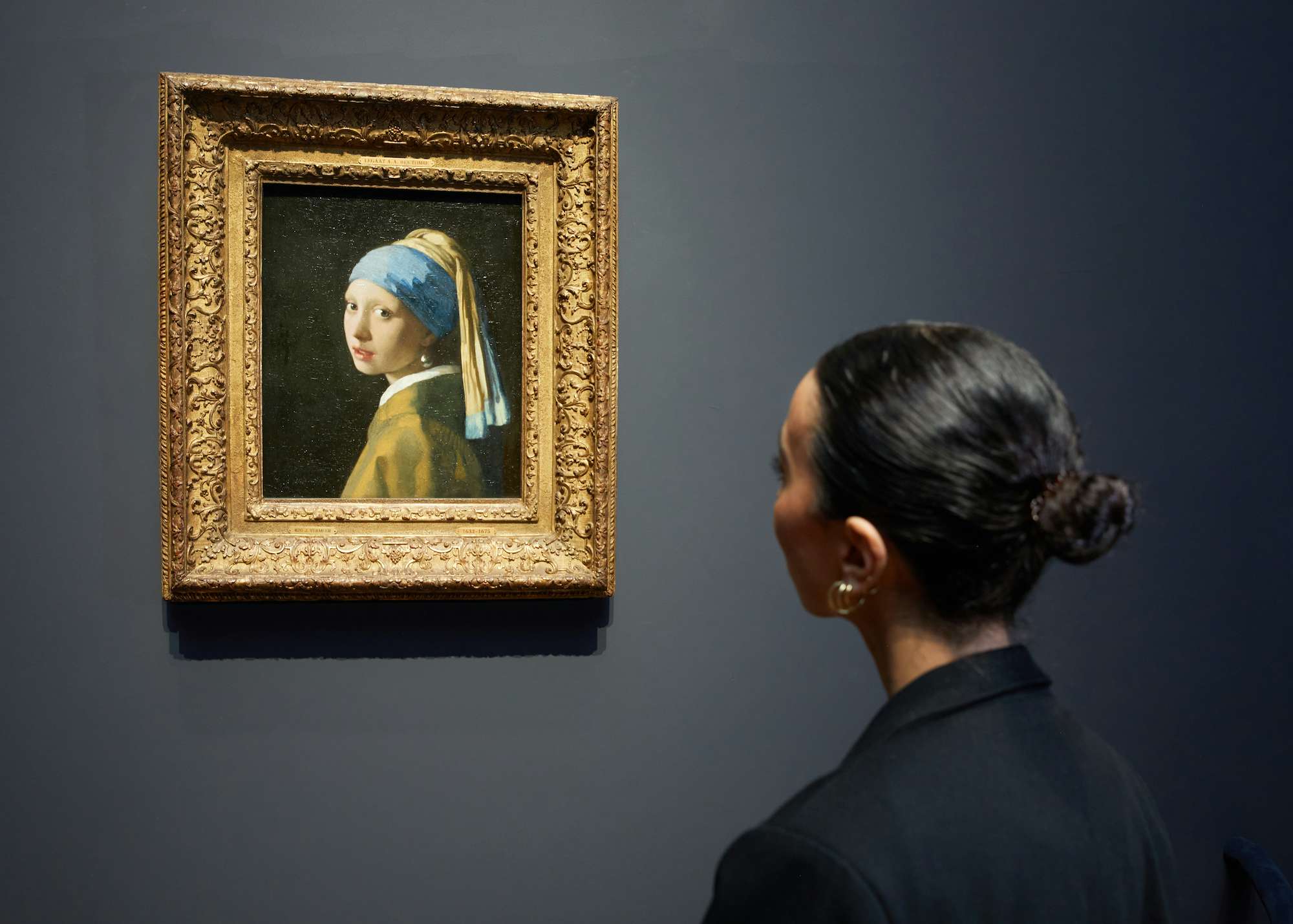 門外不出の作品も。史上最大規模のフェルメール展がアムステルダム国立美術館で開幕｜美術手帖
