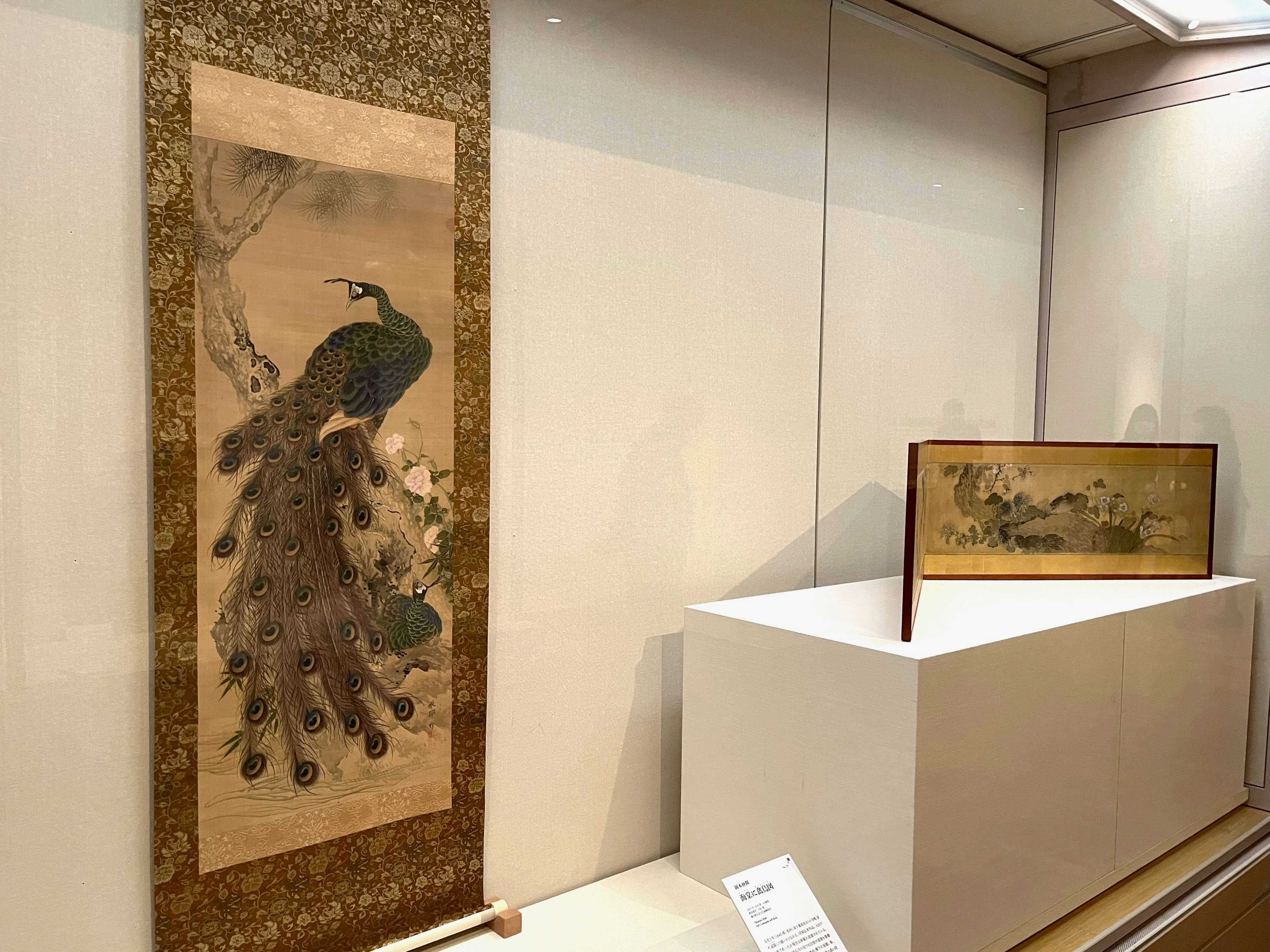 岡本秋暉 百花百鳥に挑んだ江戸の絵師 ―摘水軒コレクションを中心に」「江戸絵画縦横無尽！摘水軒コレクション名品展」（千葉市美術館）開幕レポート｜美術手帖