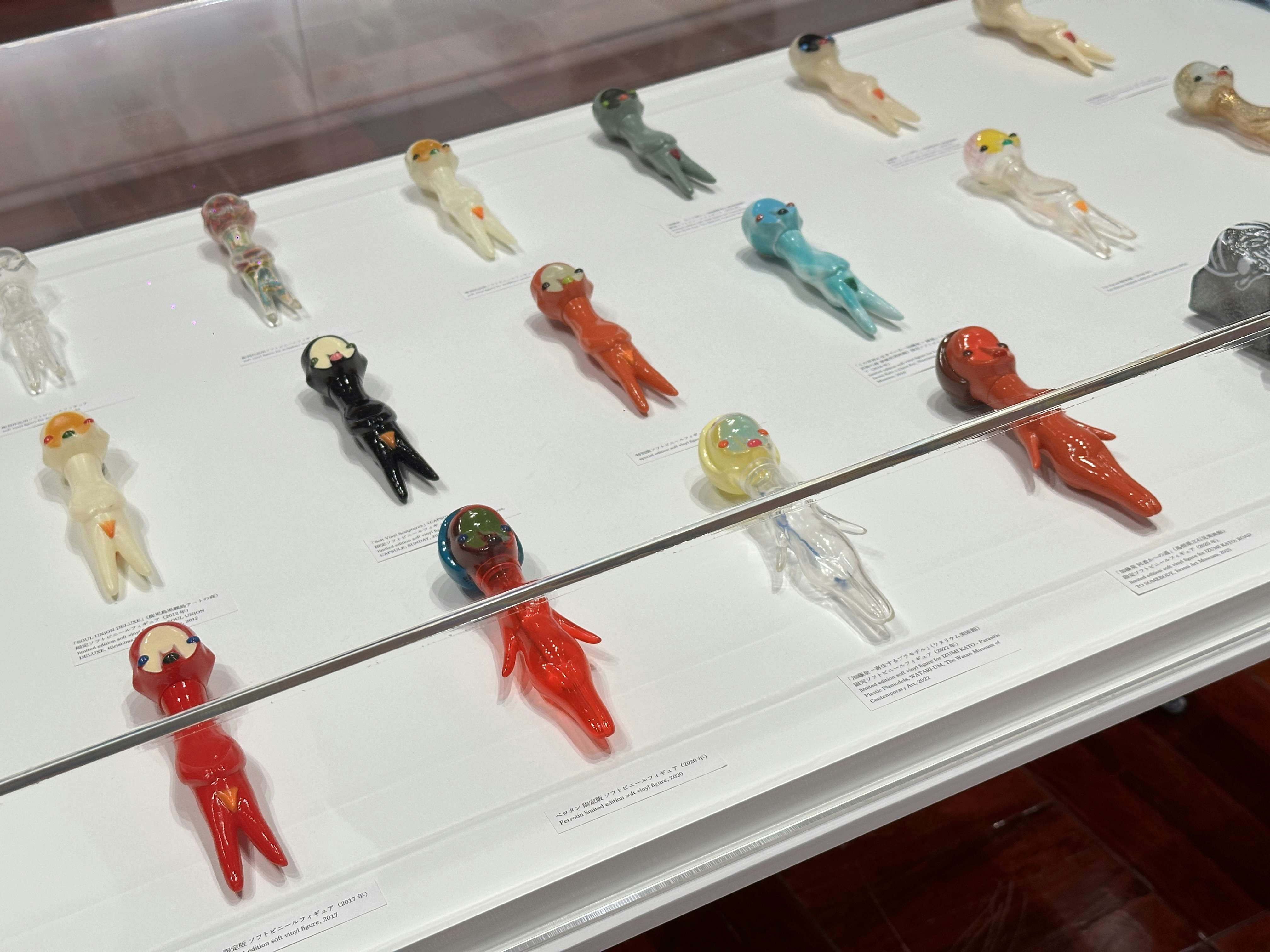 加藤泉　何者かへの道　IZUMI KATO: ROAD TO SOMEBODY 加藤泉 何者かへの道 IZUMI KATO: ROAD TO SOMEBODY – 美術展ナビ