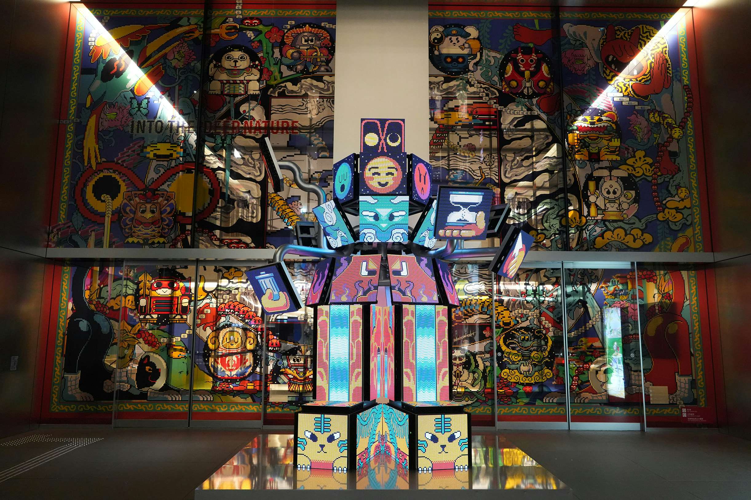 たかくらかずきの個展「キャラクターはことば」がハイパーミュージアム飯能で開催へ｜美術手帖