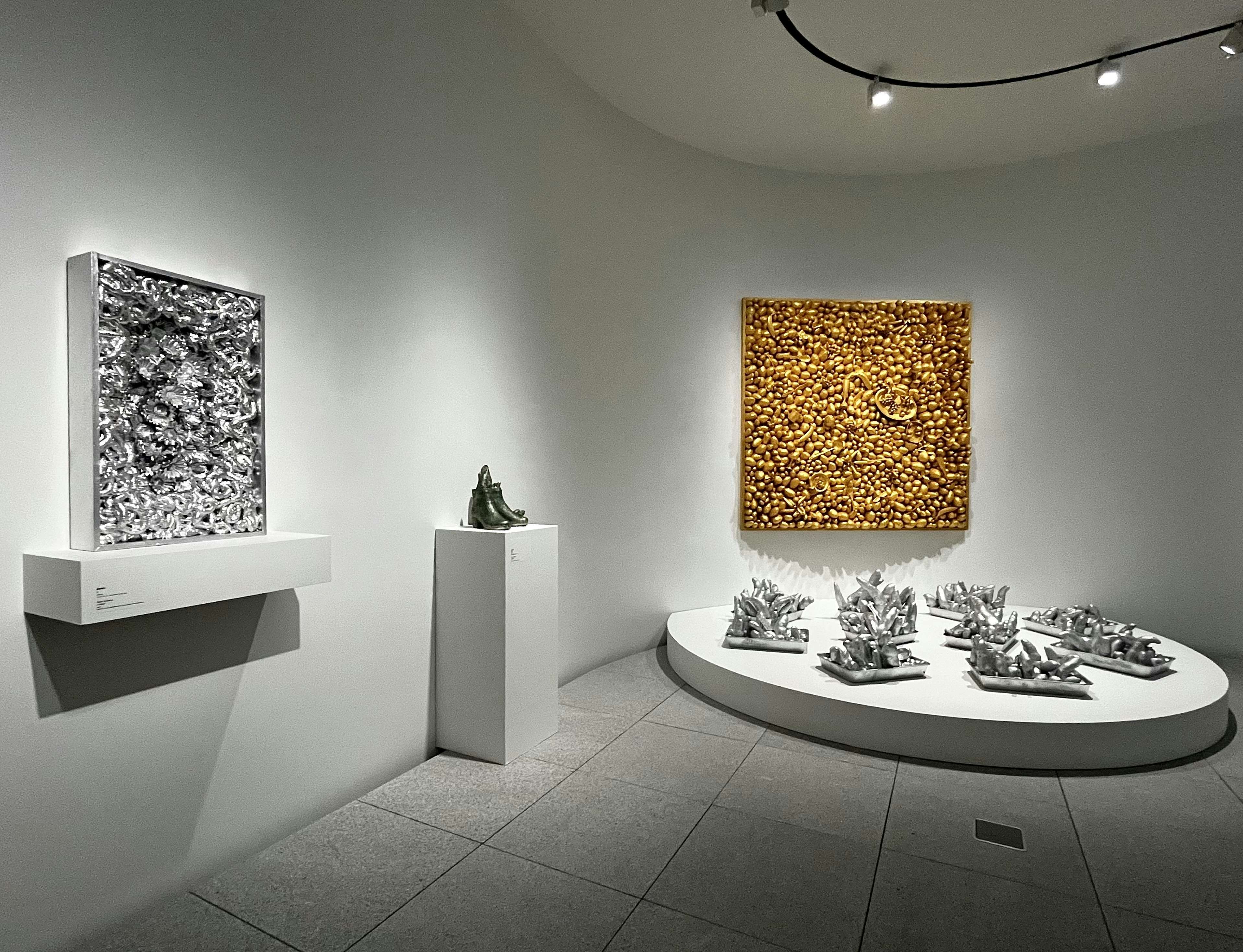 草間彌生【未開封 Hi,Konnichiwa(フィギュア付属)】アート 美術館 草間彌生【未開封 Hi,Konnichiwa(フィギュア付属)】アート