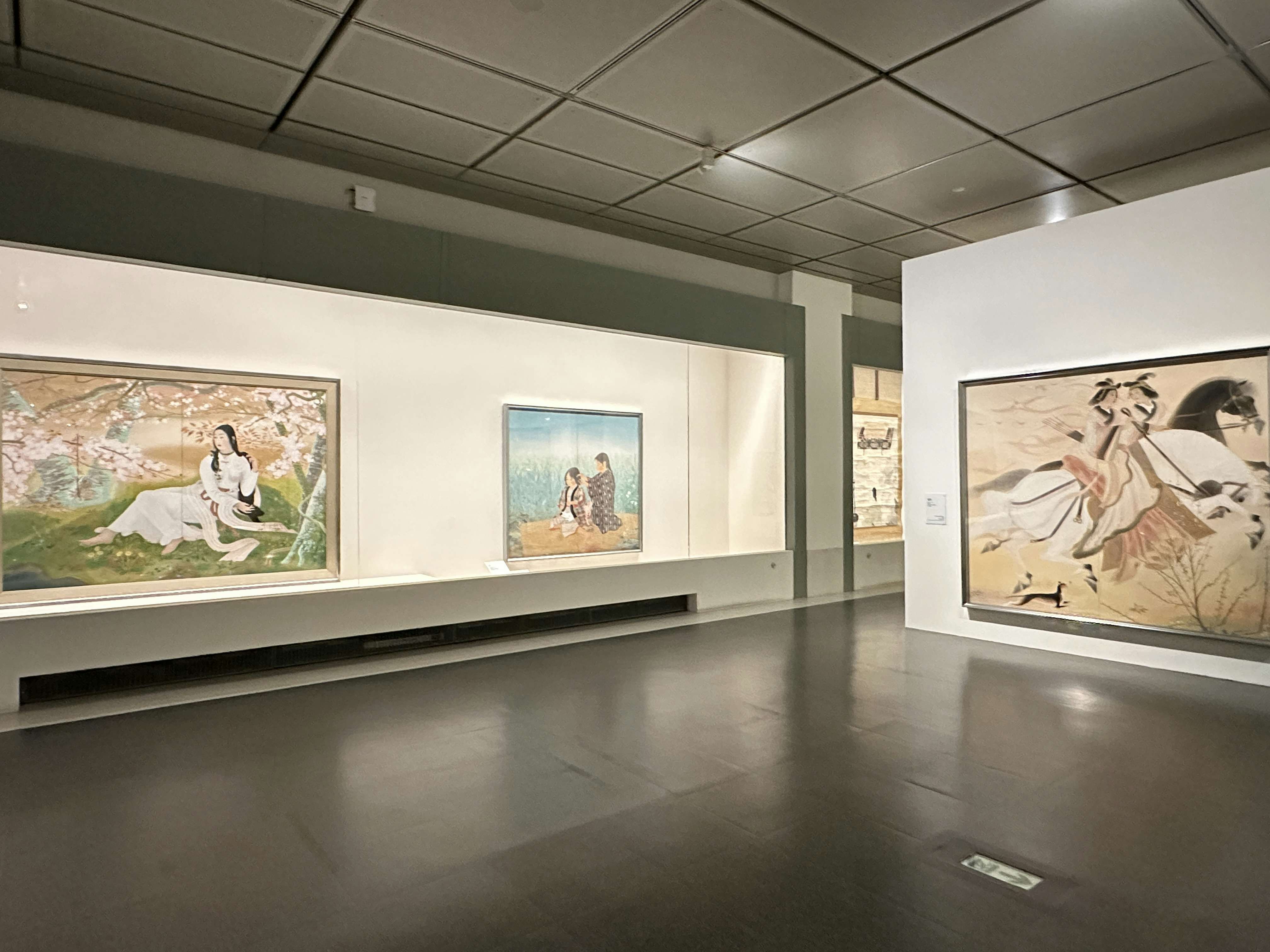 川端健太郎　土塀のある道　放浪自然絵画　白峯寺附近　壁掛け　美術品 川端健太郎｜美術手帖