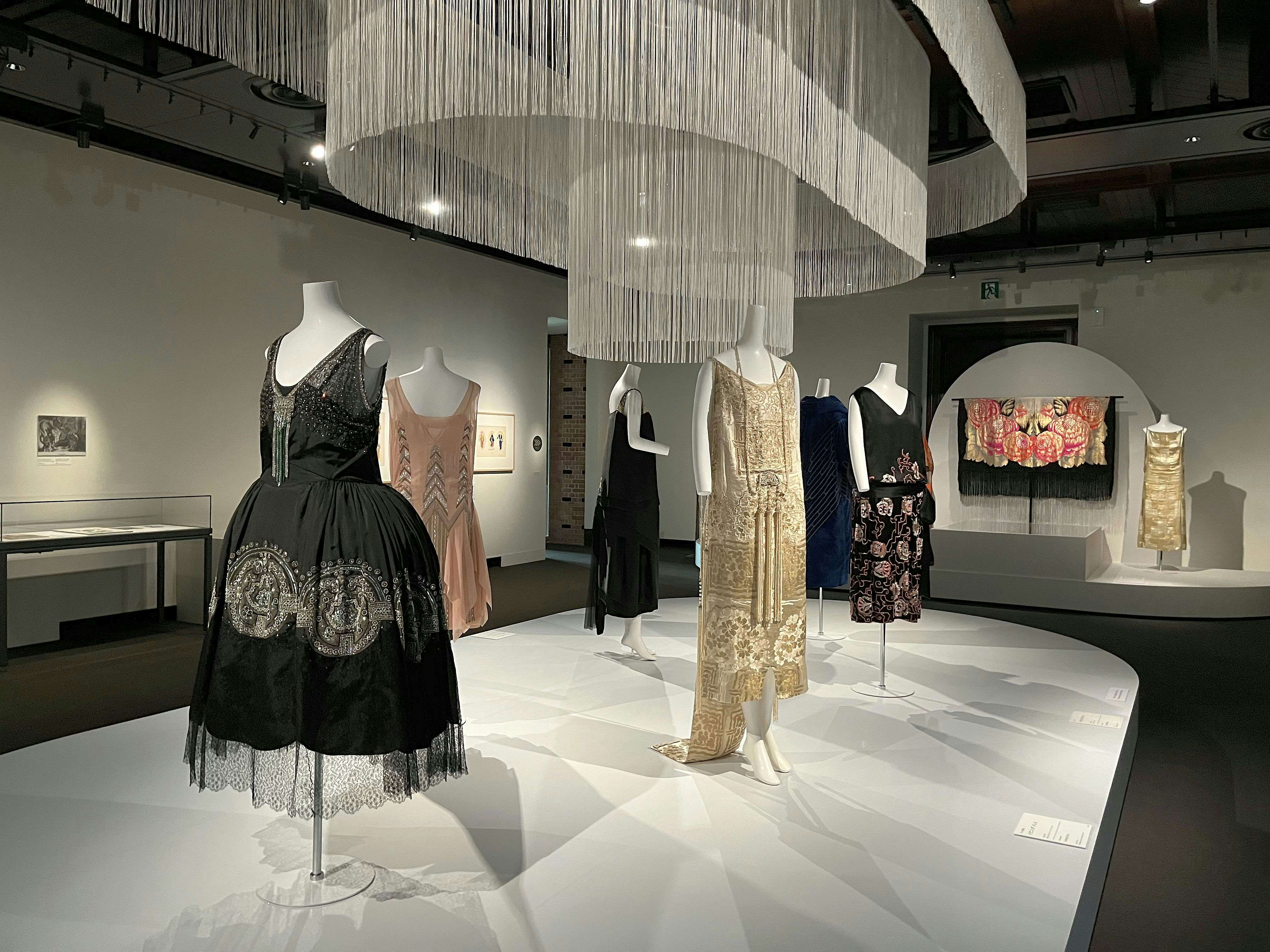 鋤田正義「SUKITA IN KYOTO」（京都 蔦屋書店）｜美術手帖