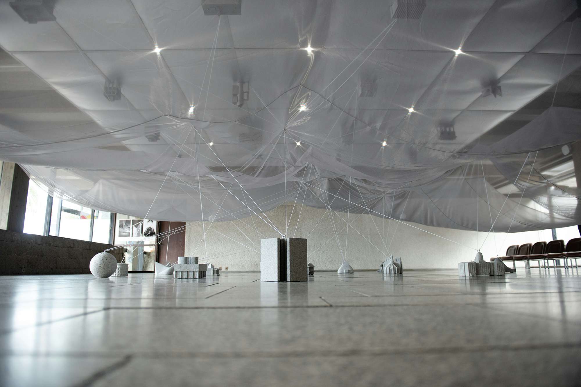 沖賢一｜美術手帖