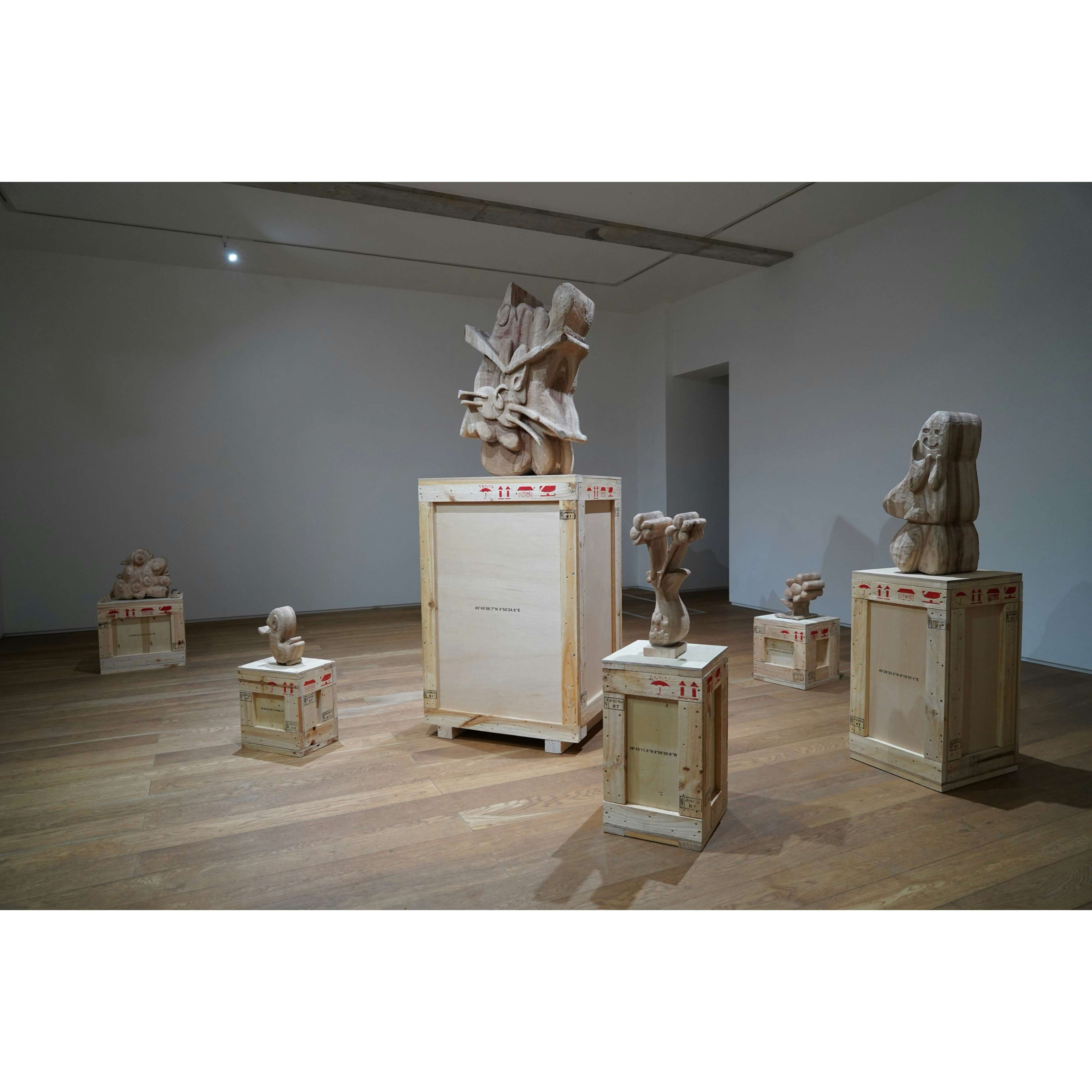 世界的デザイナー吉岡徳仁がドン ペリニヨンとコラボレーション。限定