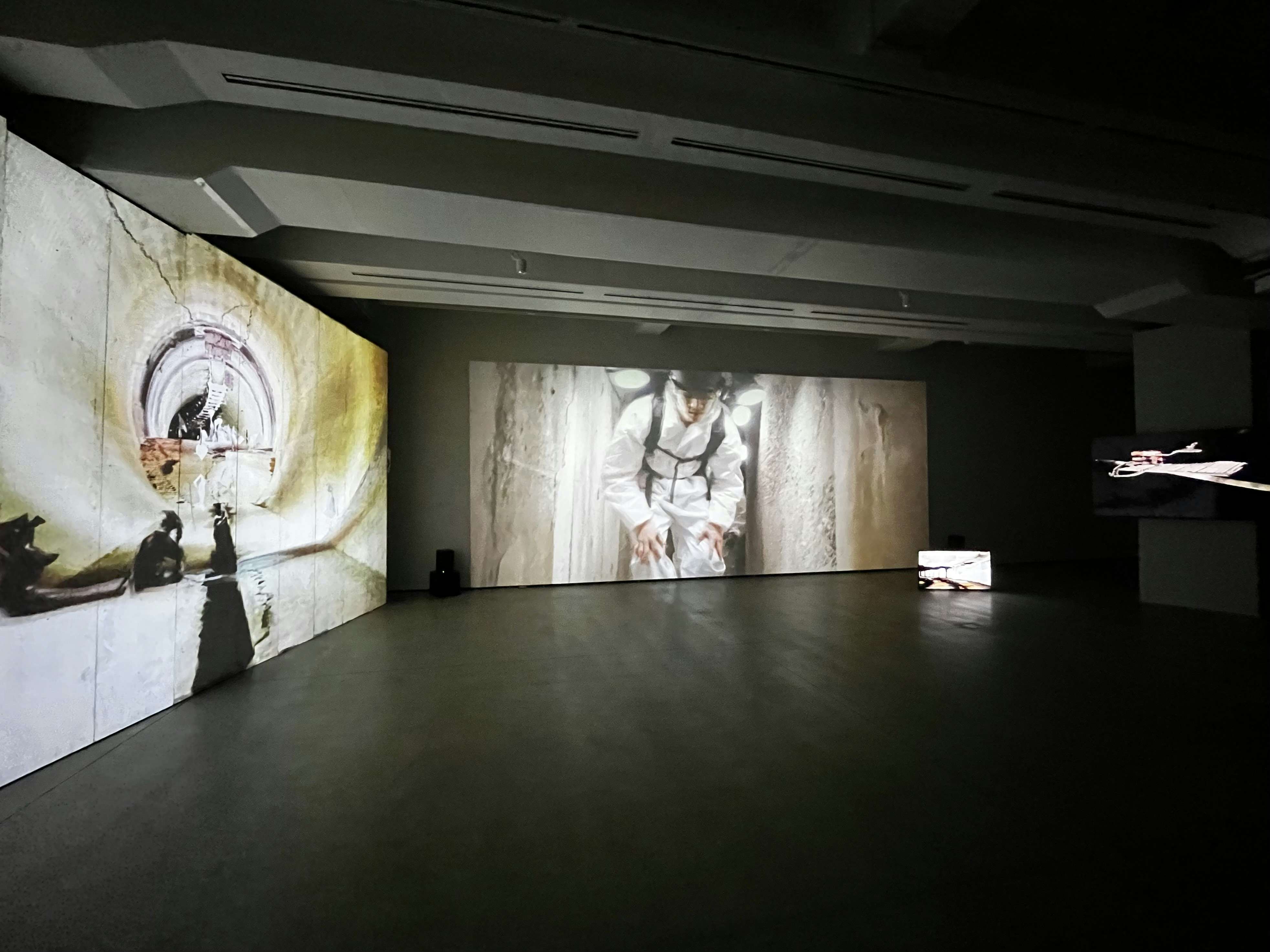 アレックス・カッツの個展「Four Seasons」がSCAI PIRAMIDEで開催。90