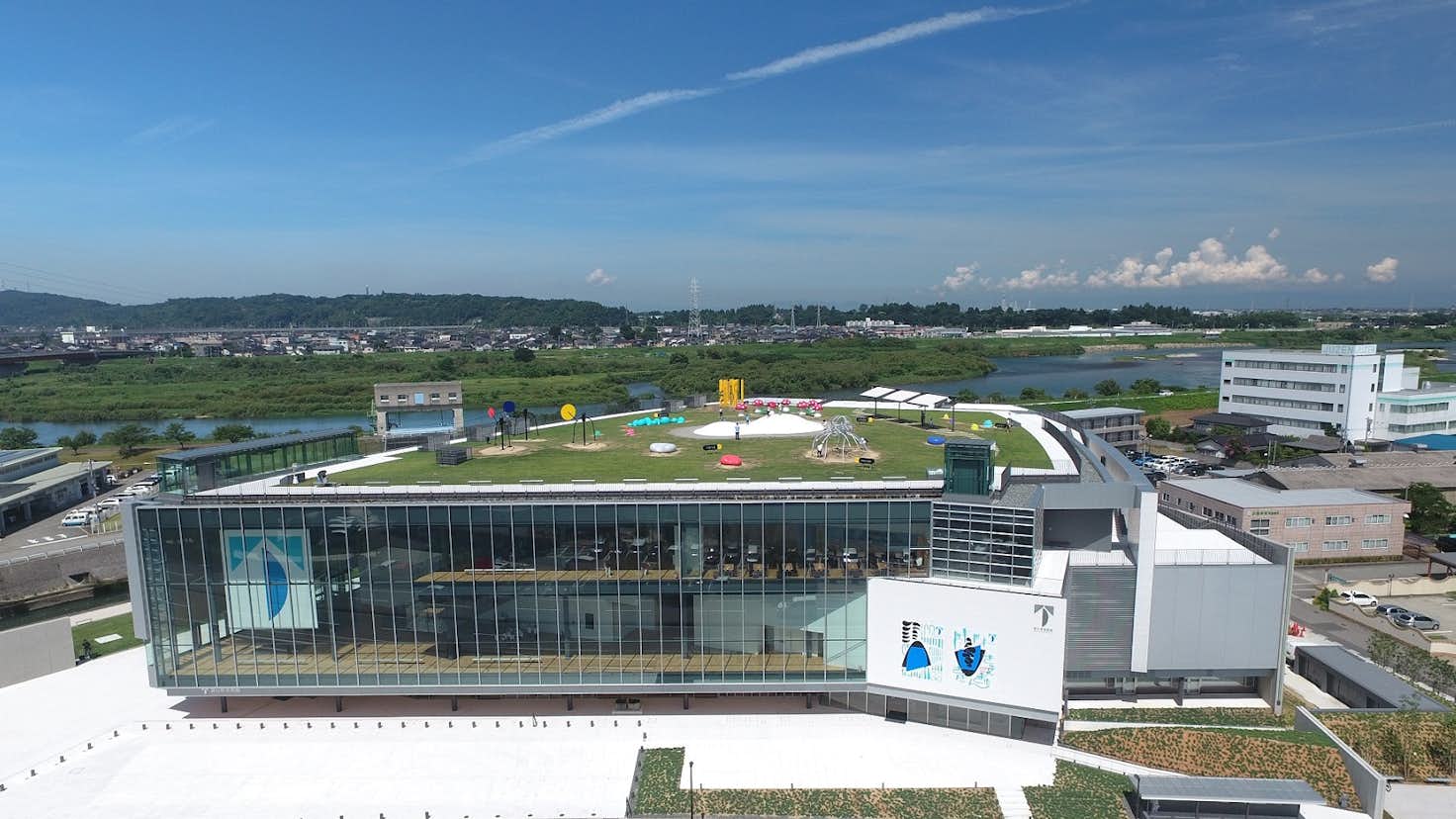 富山県美術館 美術手帖 富山県美術館 美術手帖