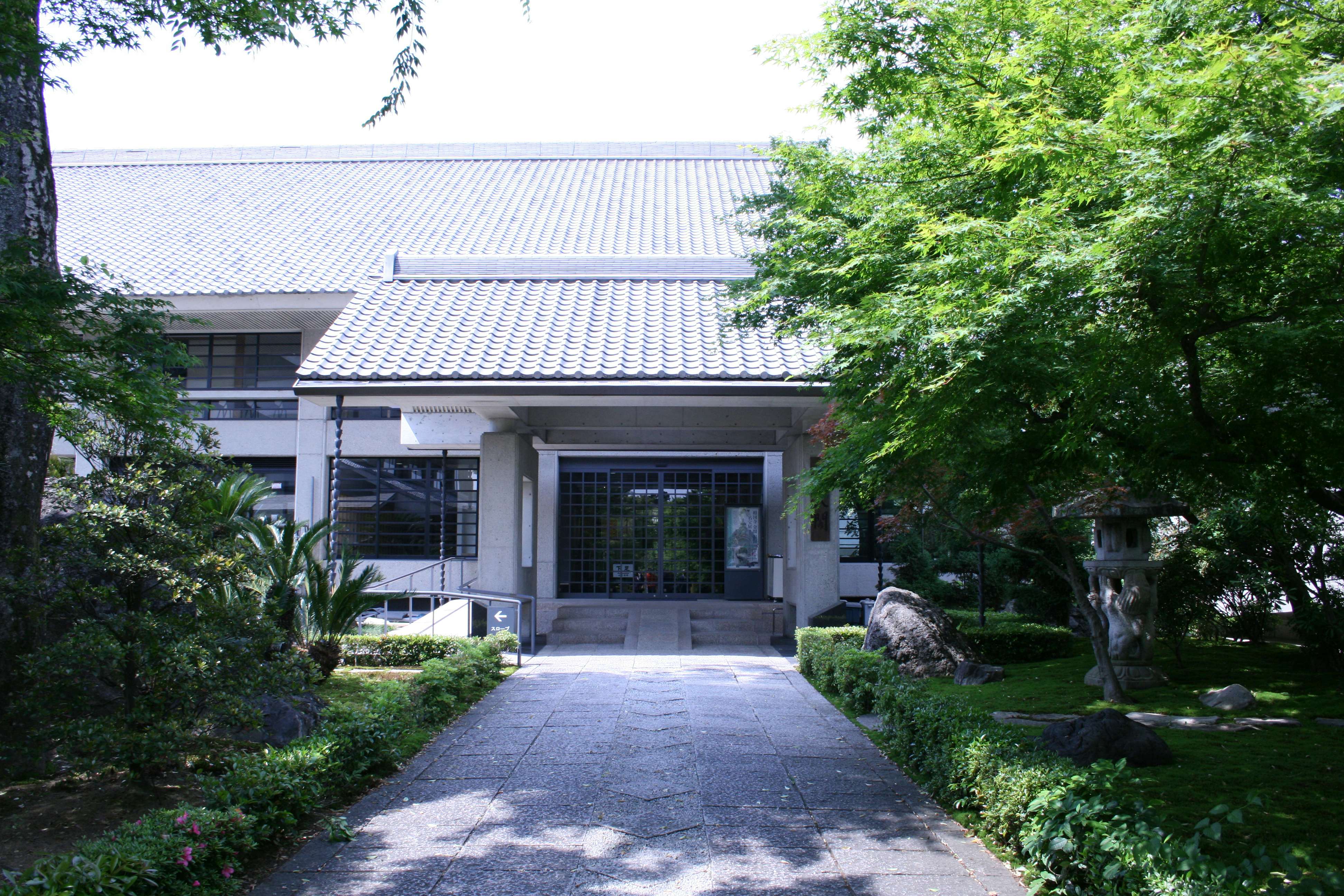 相国寺承天閣美術館｜美術手帖